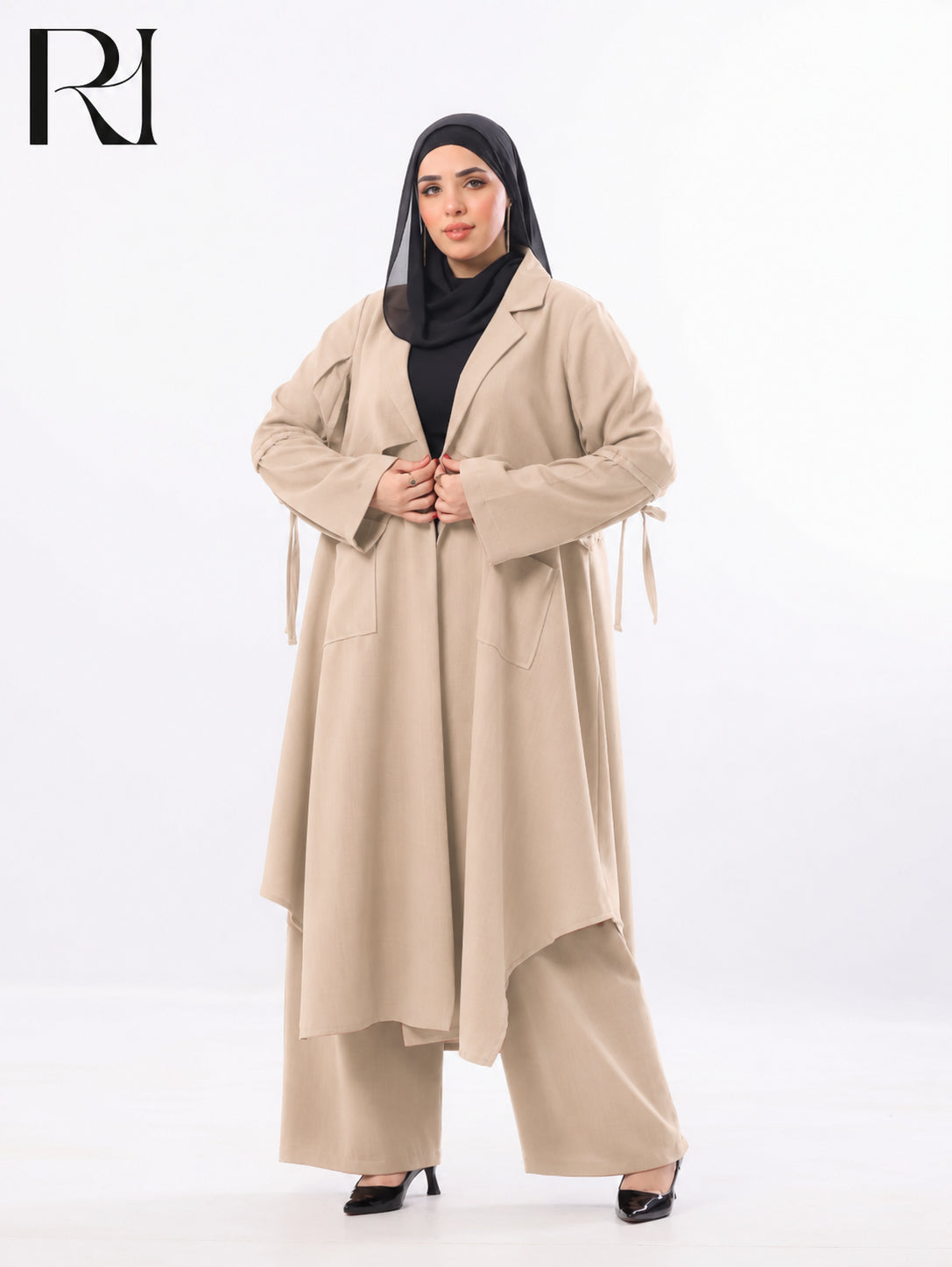 Reem Tailored Linen-Blend Two Piece Set – Beige