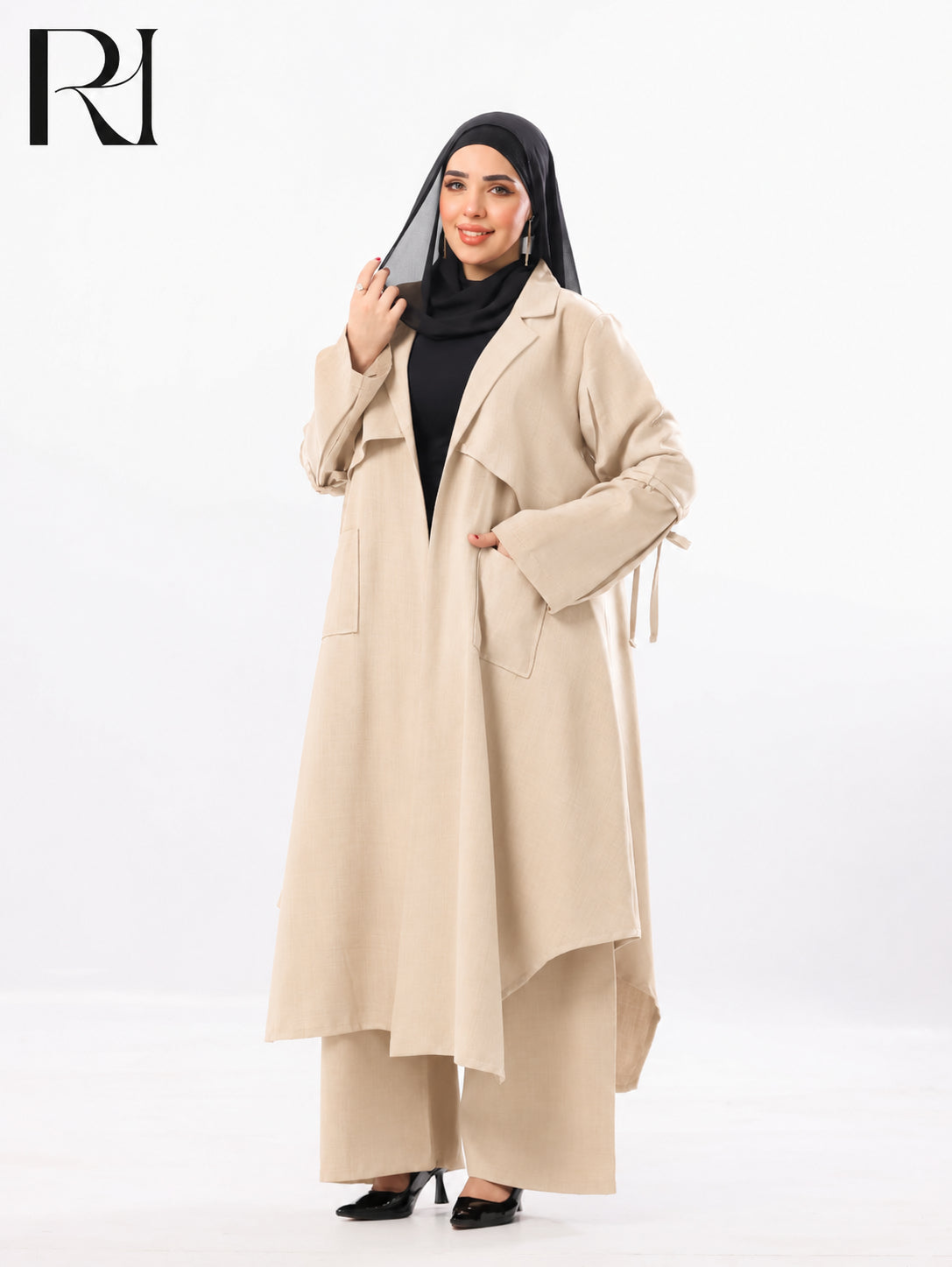 Reem Tailored Linen-Blend Two Piece Set – Beige