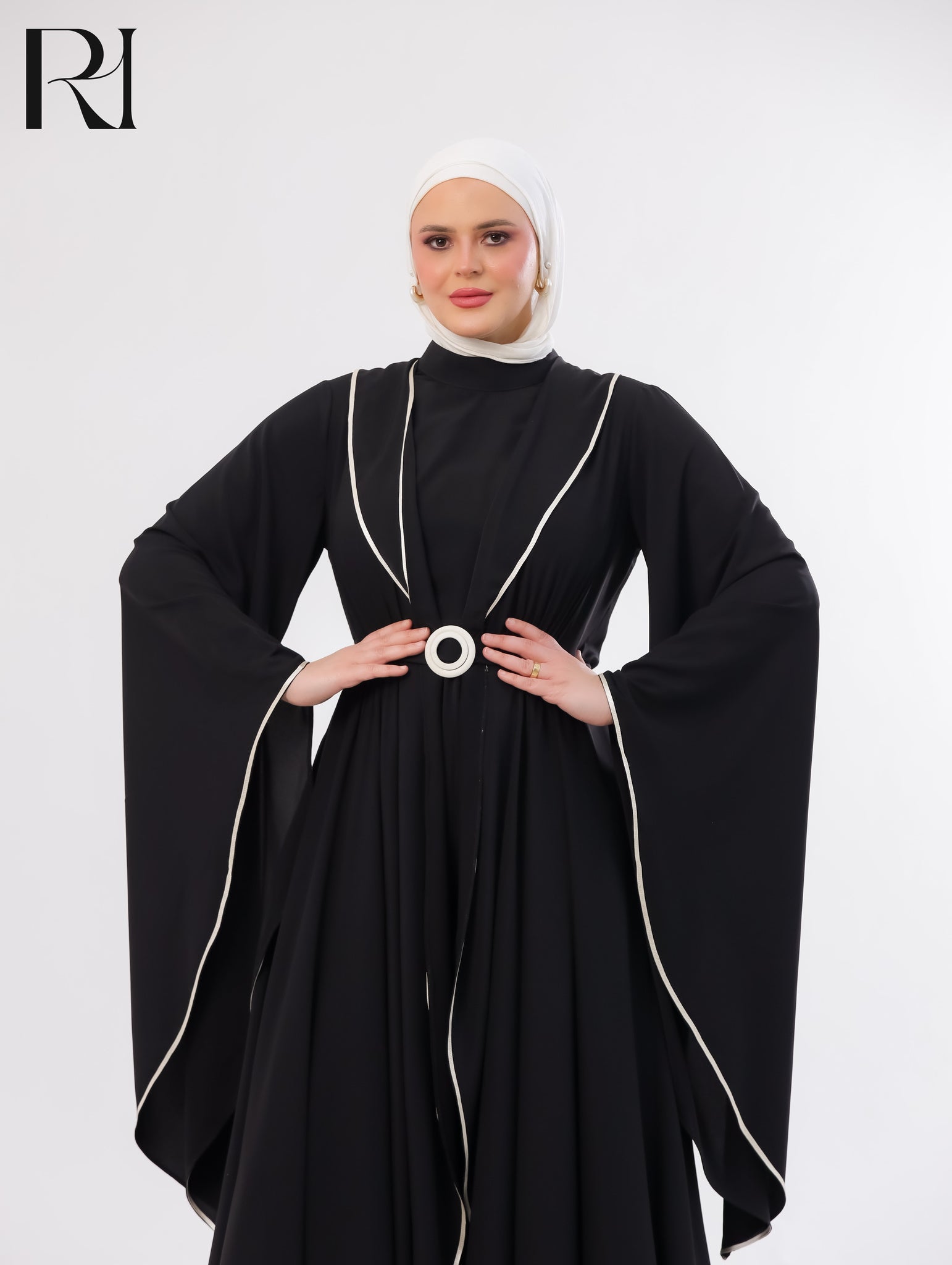 Aseel Grace Lightweight Silk Abaya Set – Black