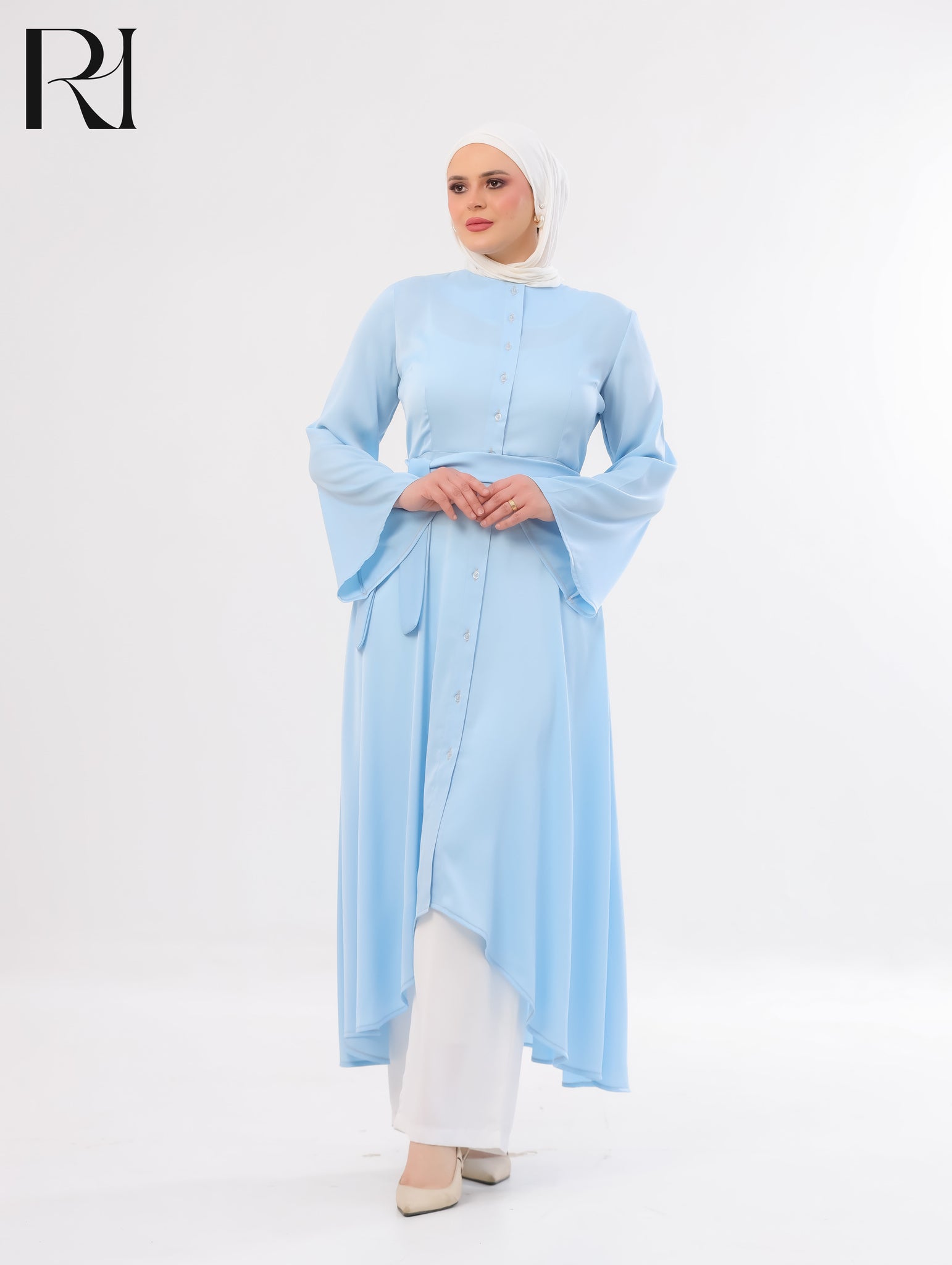 Rahaf Soft Lightweight Silk Two-Piece Set – Sky Blue & White