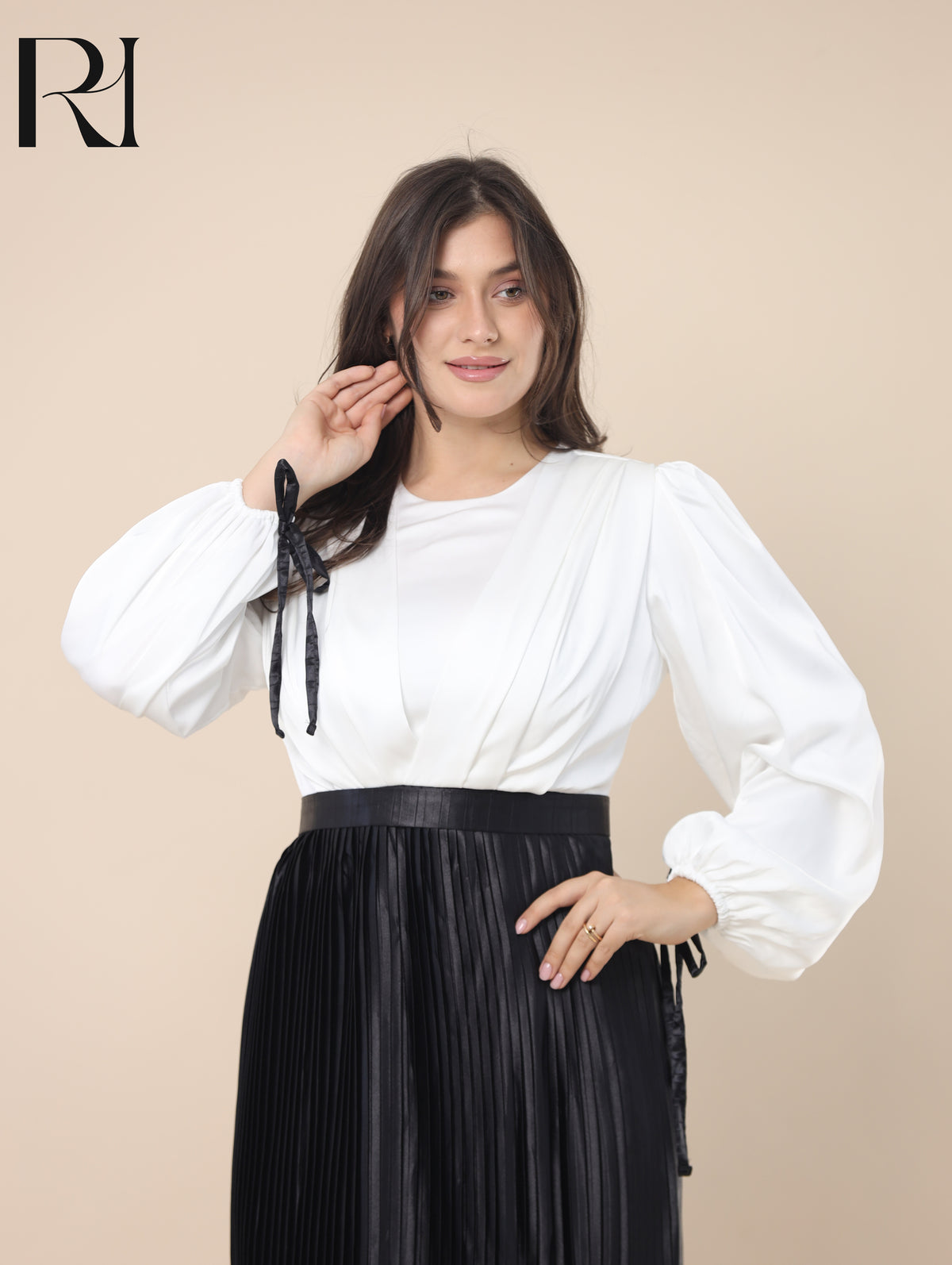 SALMA MONOCHROME SATIN PLEATED MAXI DRESS - IVORY & BLACK