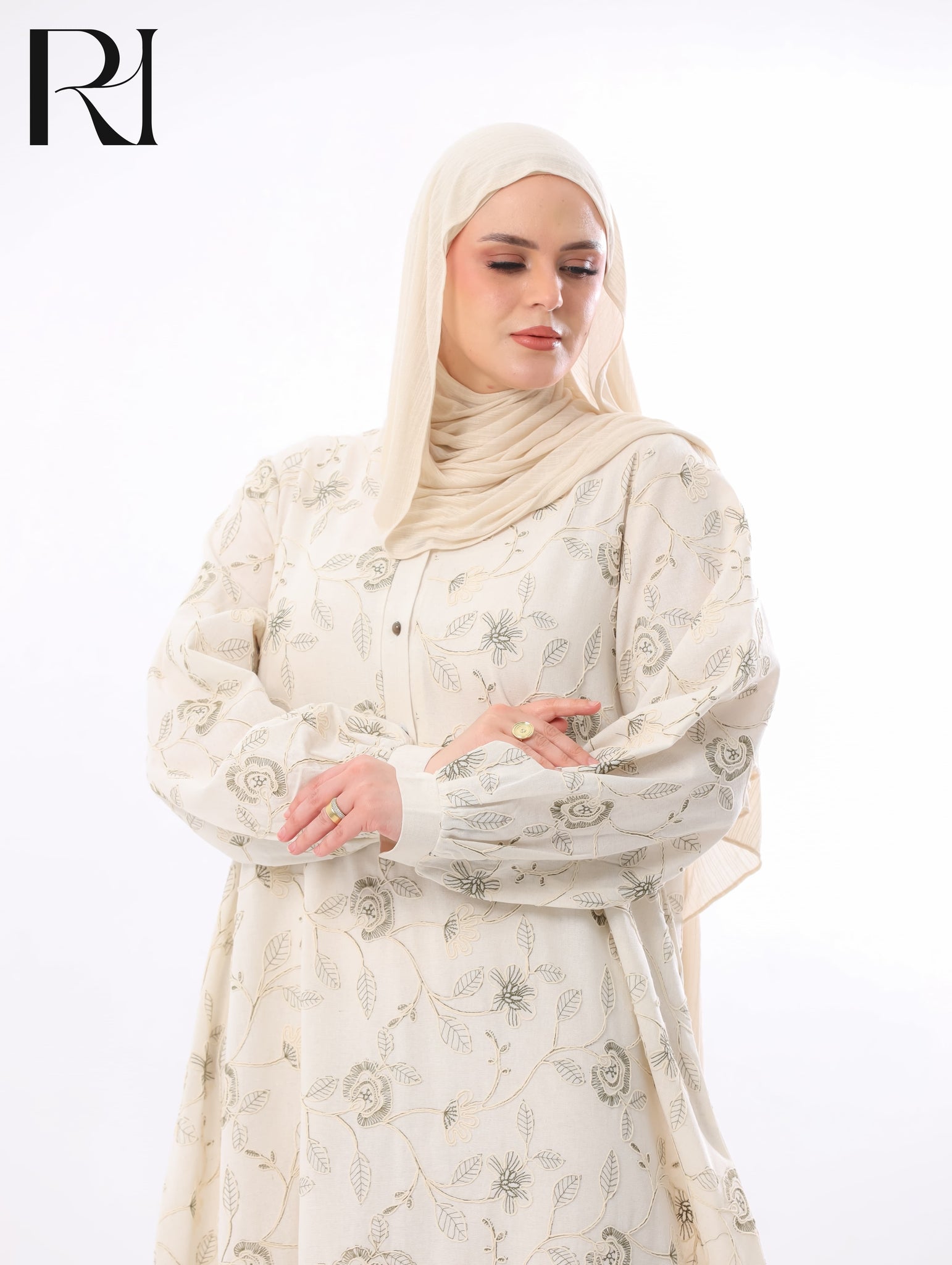 Safa Embroidered Linen-Blend Maxi Dress – Ivory Floral
