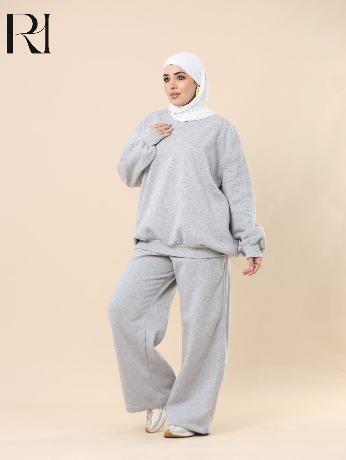 MAYA PLUSH FLEECE-LINED TWO PIECE SET - LIGHT GRAY