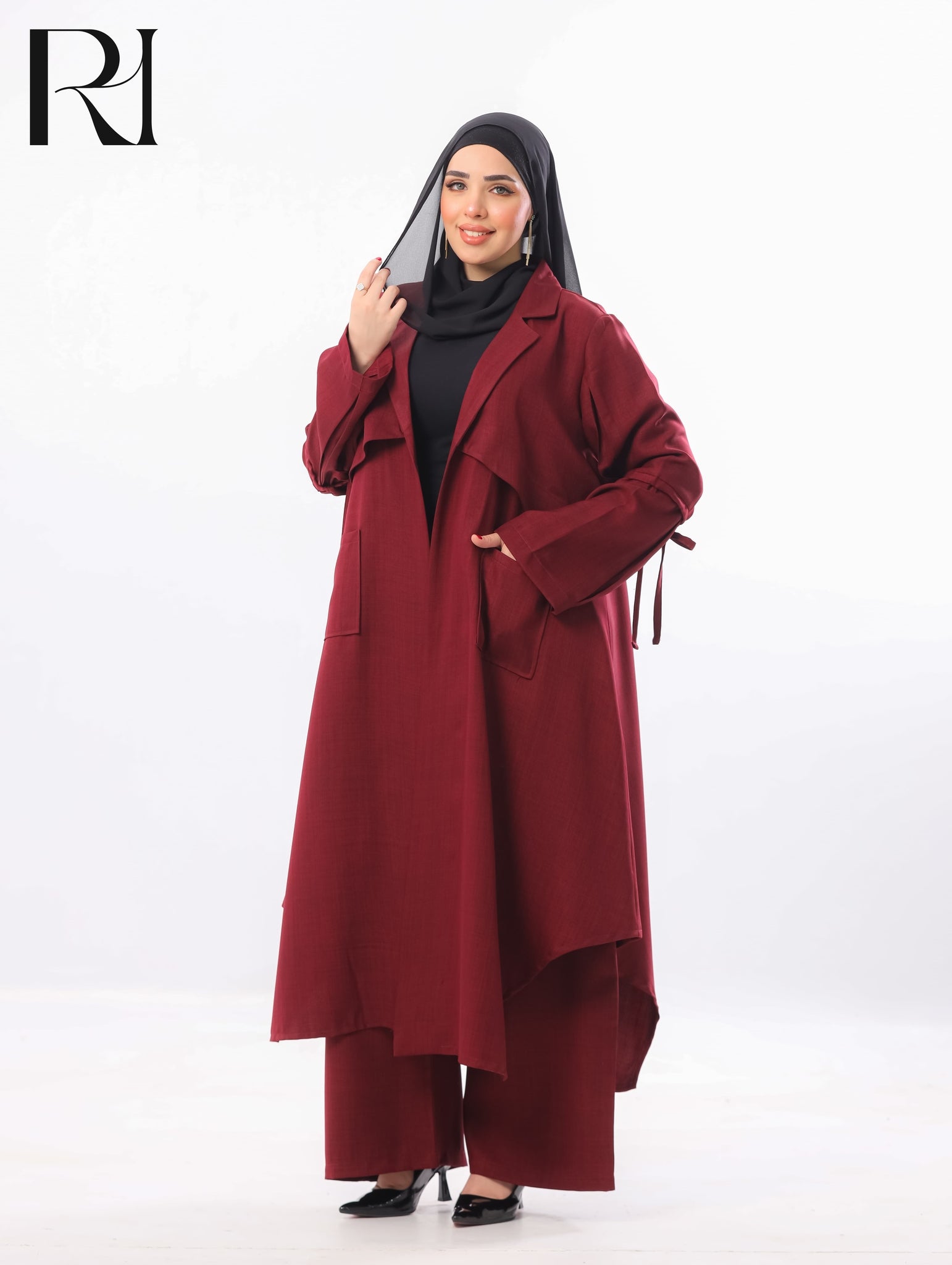Reem Tailored Linen-Blend Two Piece Set – Burgundy