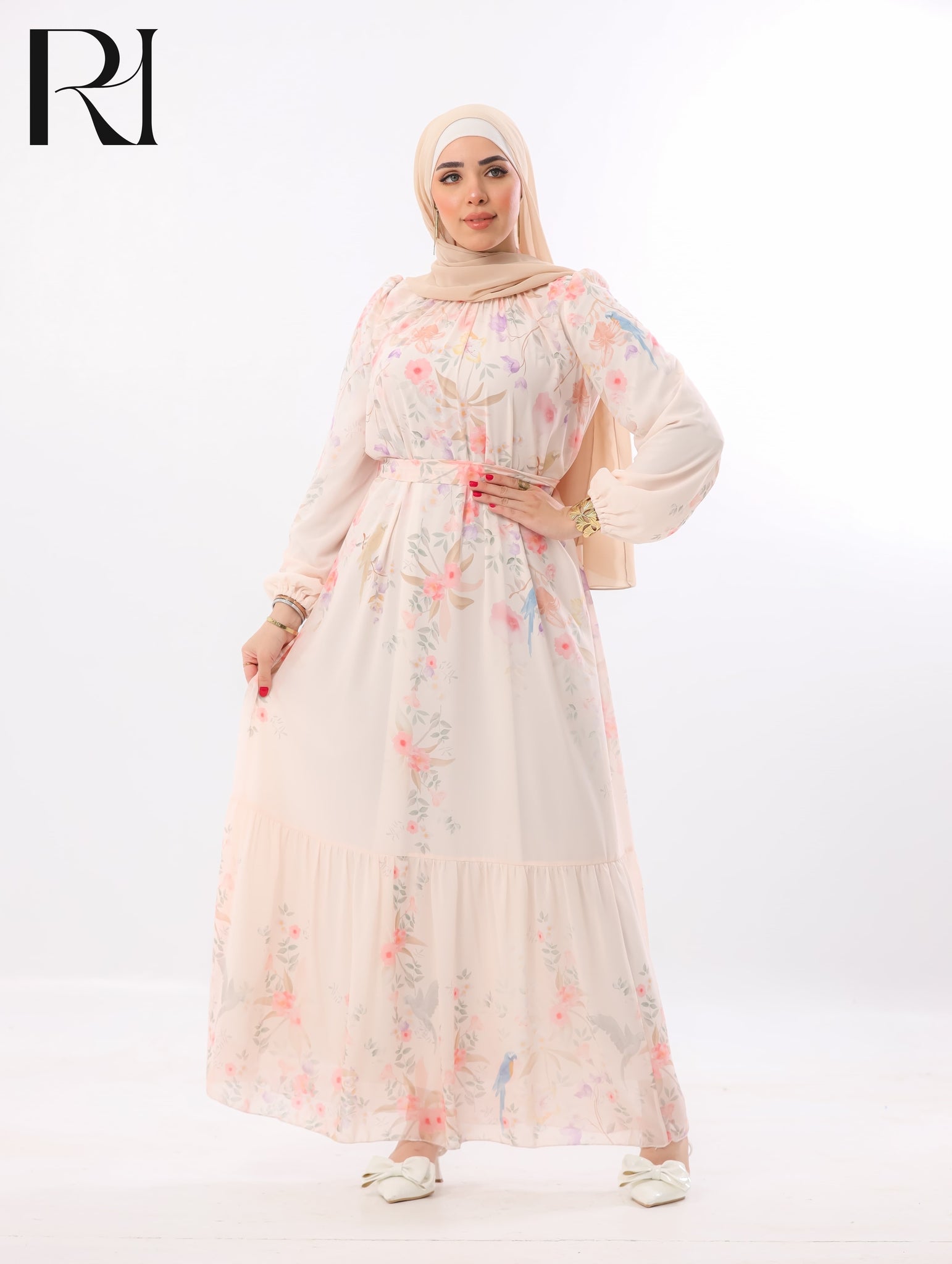 Leen Blossom Chiffon Maxi Dress – Peach Floral