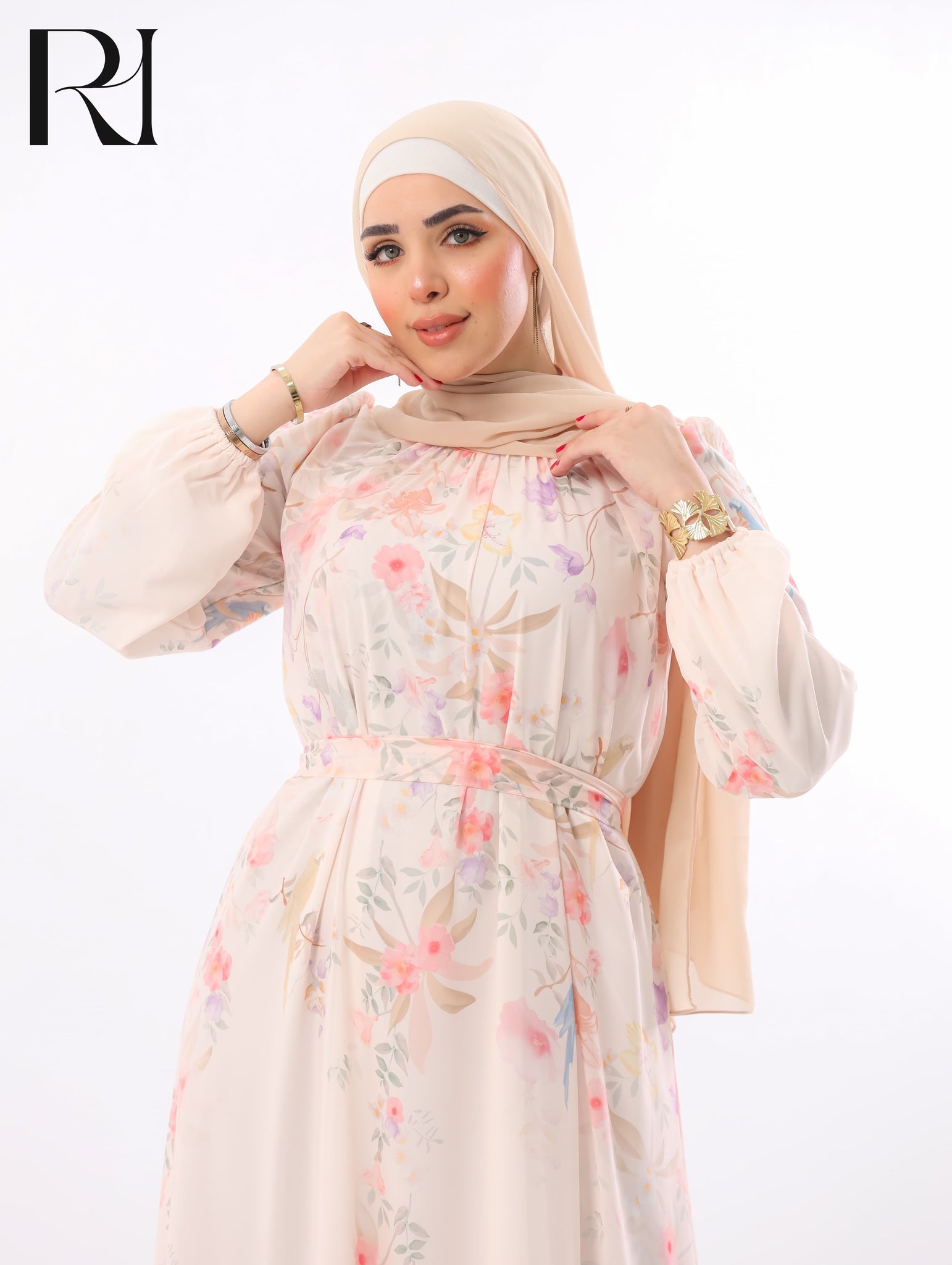 Leen Blossom Chiffon Maxi Dress – Peach Floral