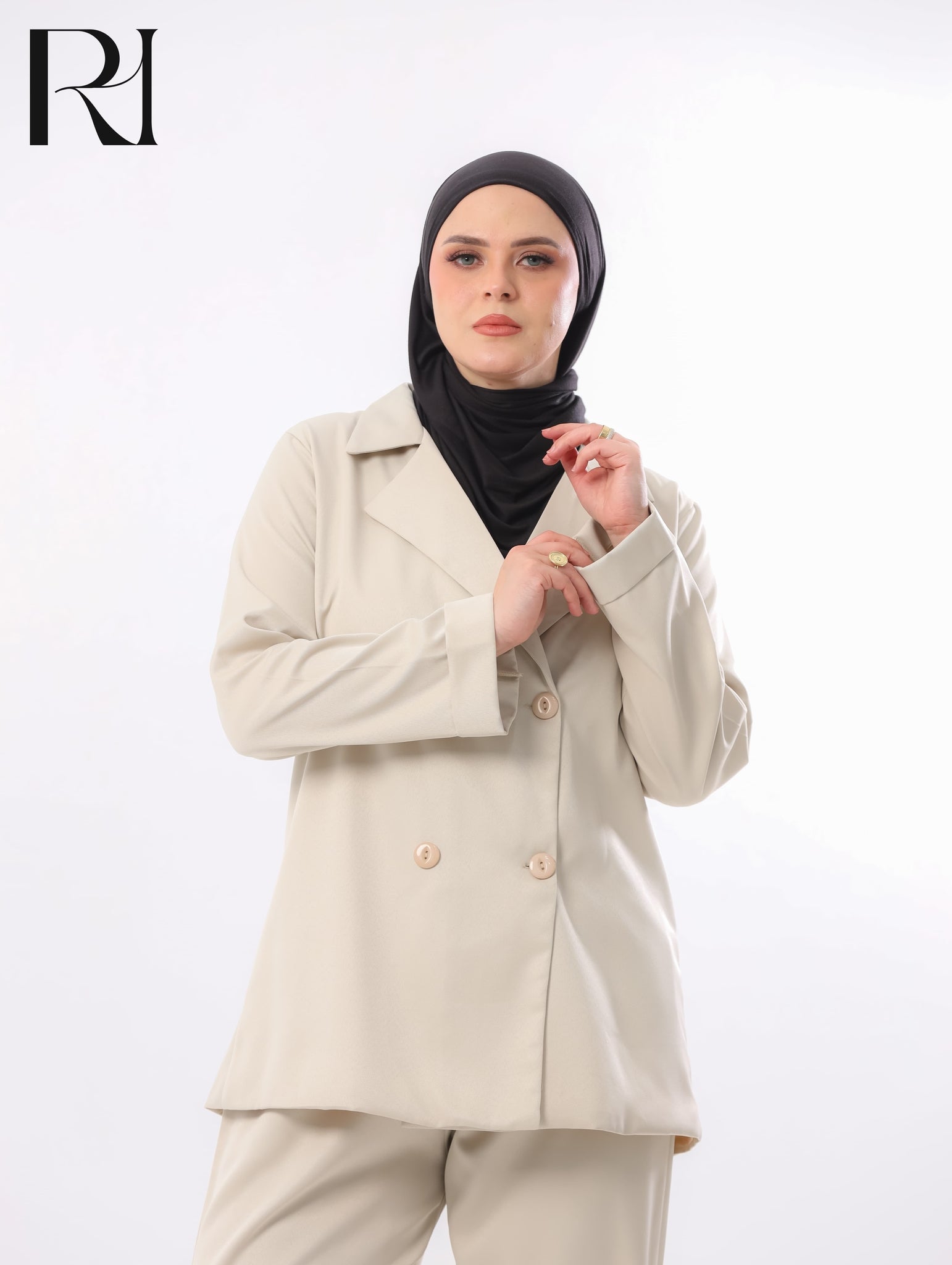 Lana Tailored Two Piece Set – Soft Beige