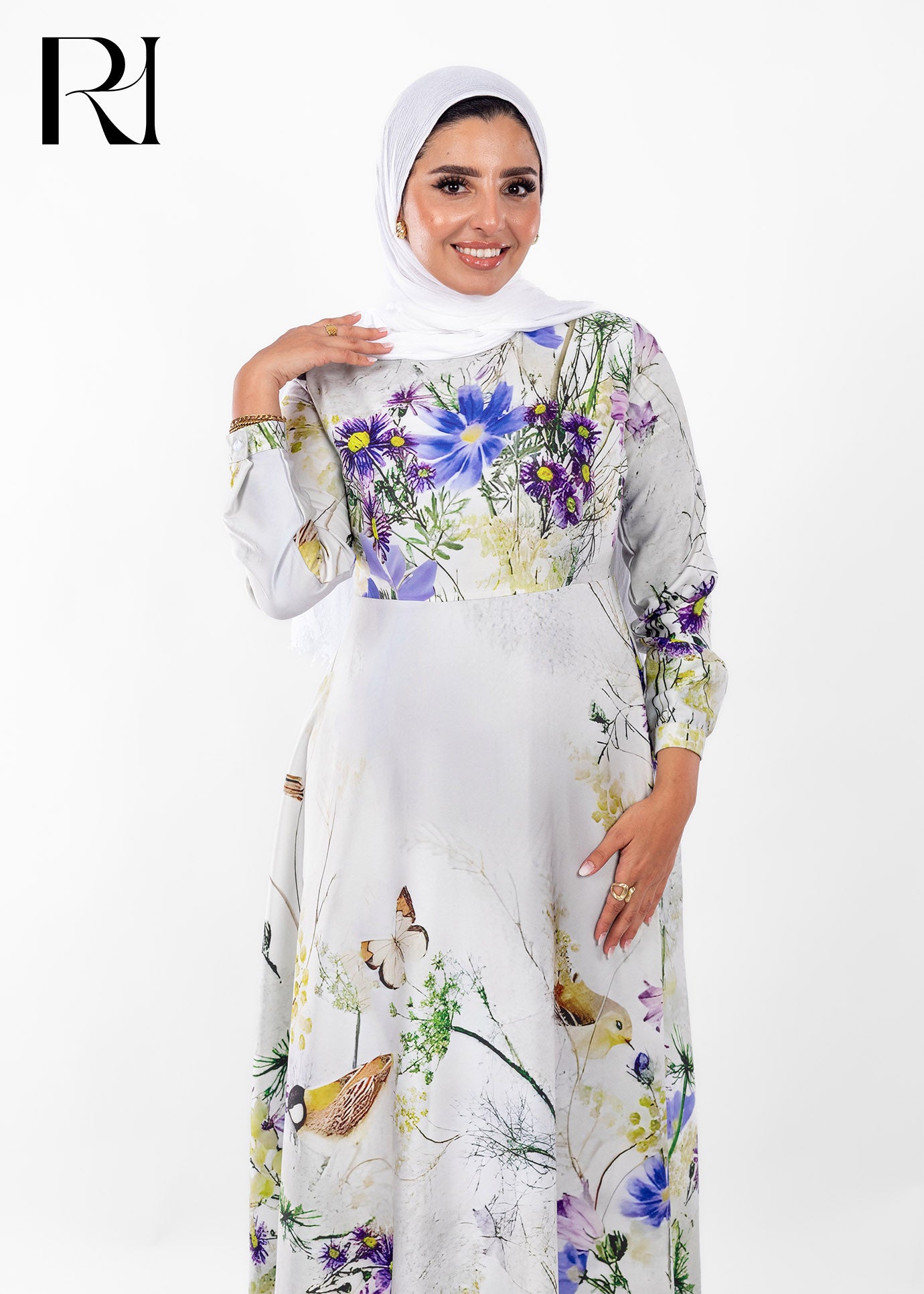 aida maxi dress Wild Meadow Bloom Modest Maxi Dress US 18 / Ivory