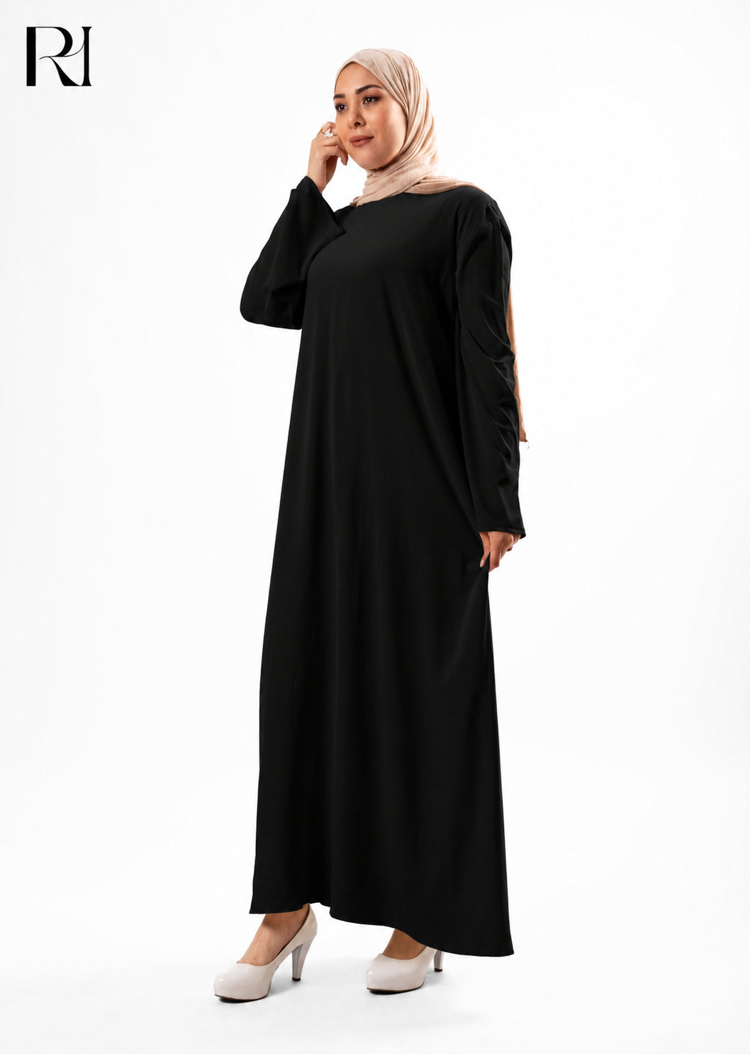 Mariam Lightweight Silky Maxi Dress – Black
