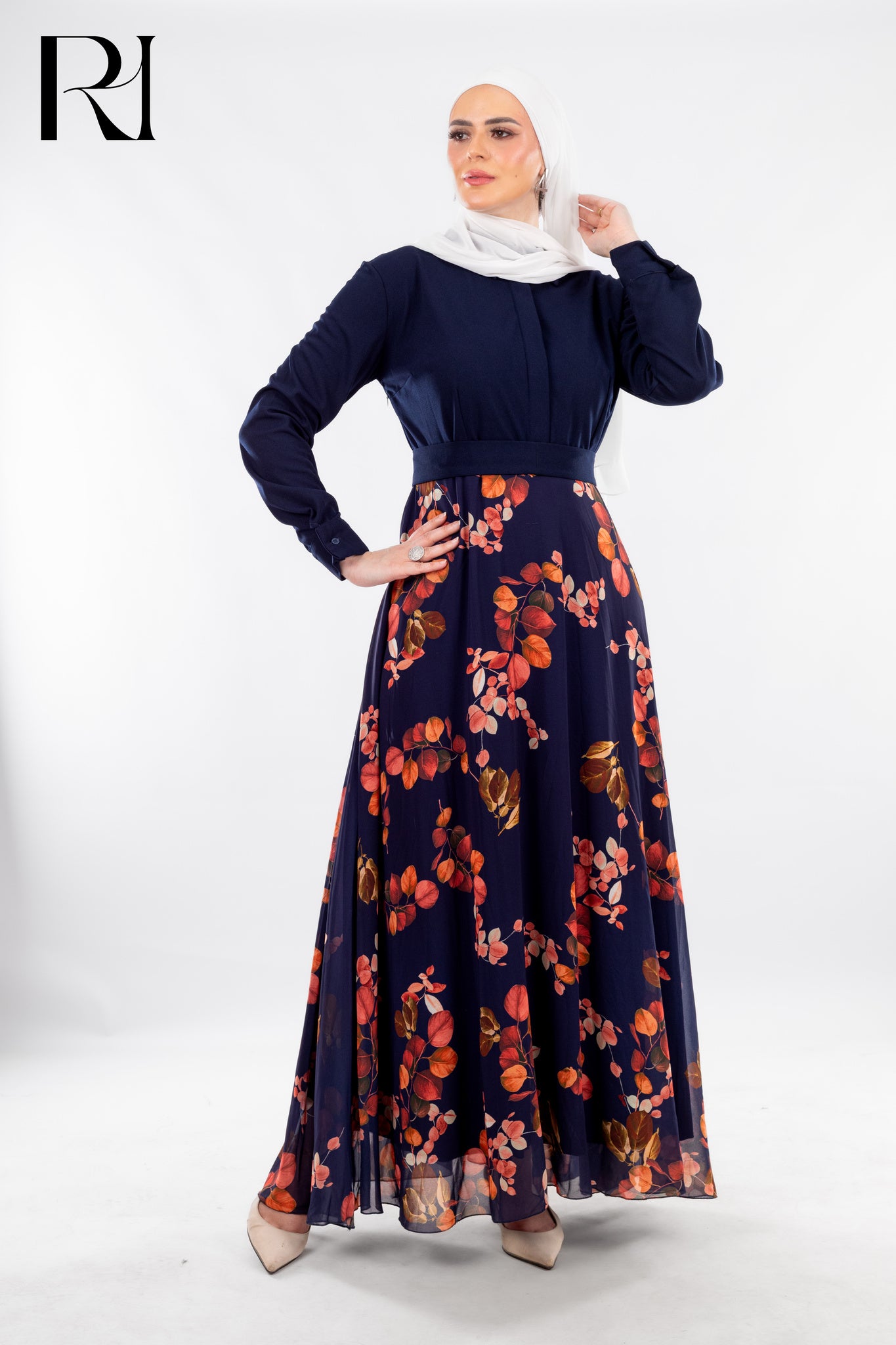 Dark Elegance with Autumn Florals - Ruehaya