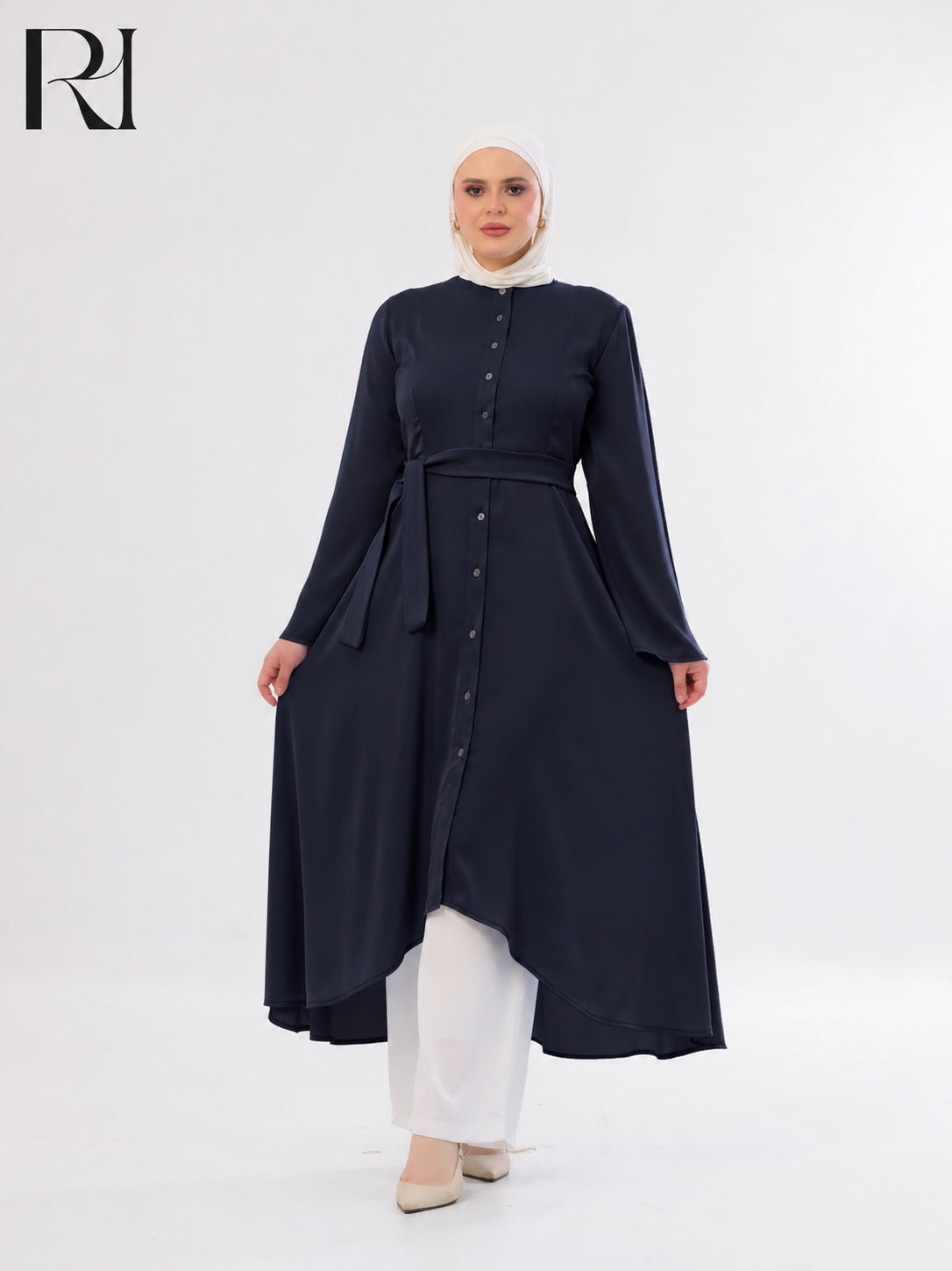 Rahaf Soft Lightweight Silk Two-Piece Set – Navy & White