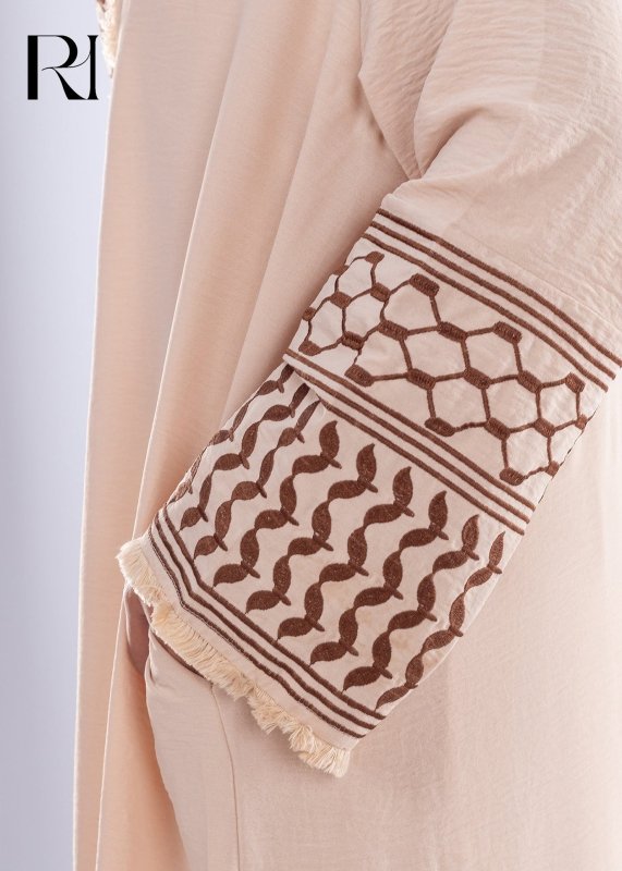 Elegant Beige Keffiyeh Inspired Abaya Modest Fashion - Ruehaya