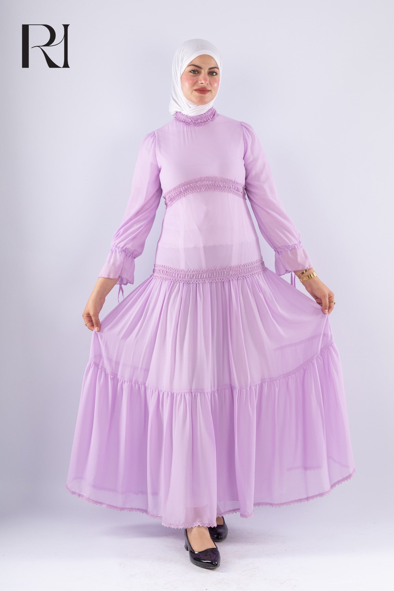 Flowing Mauve Maxi Dress with Lace Cuffs - Ruehaya