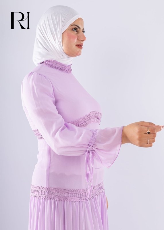 Flowing Mauve Maxi Dress with Lace Cuffs - Ruehaya