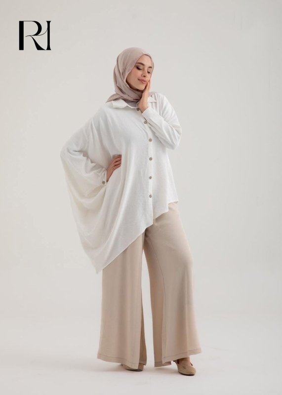Layal Ivory Flow Asymmetrical Shirt with Wide Leg Trousers Set - Ruehaya