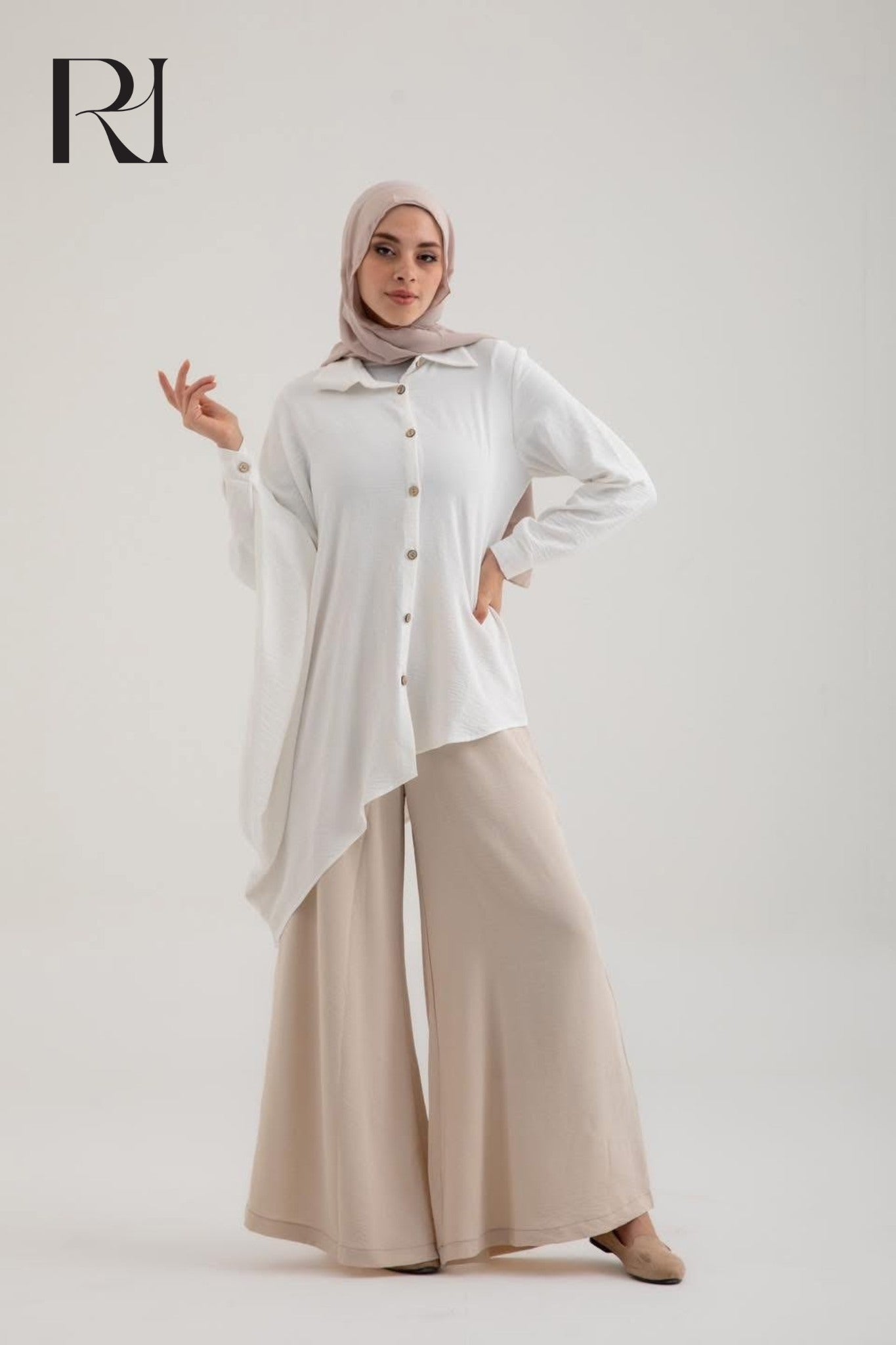 Layal Ivory Flow Asymmetrical Shirt with Wide Leg Trousers Set - Ruehaya