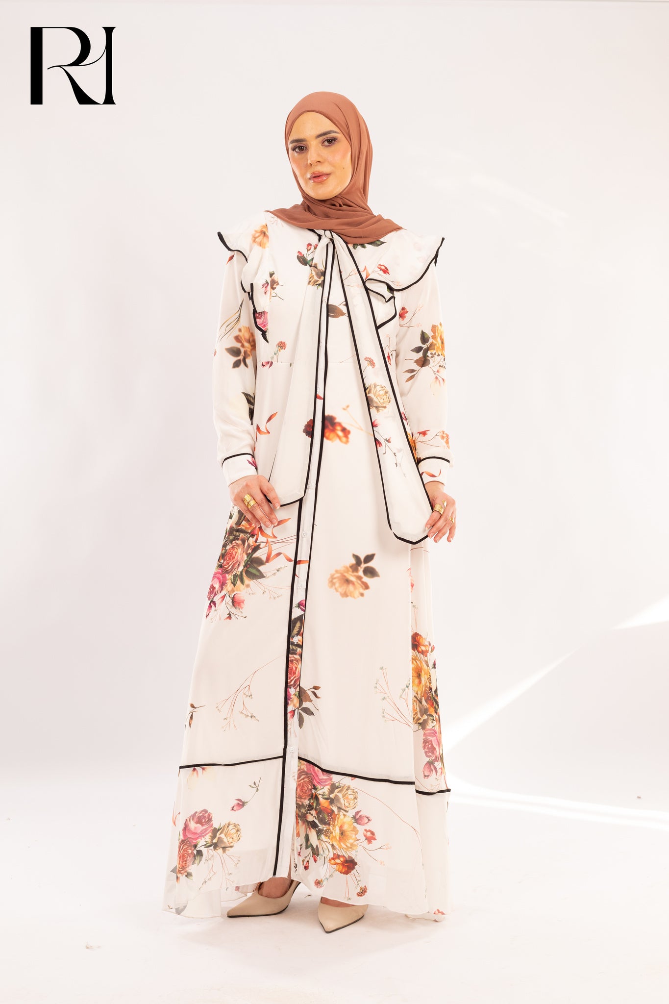Layana Rose Print Ruffle & Piped Maxi Dress - Ruehaya