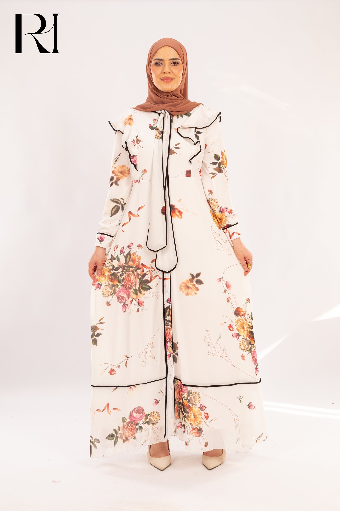 Layana Rose Print Ruffle & Piped Maxi Dress - Ruehaya