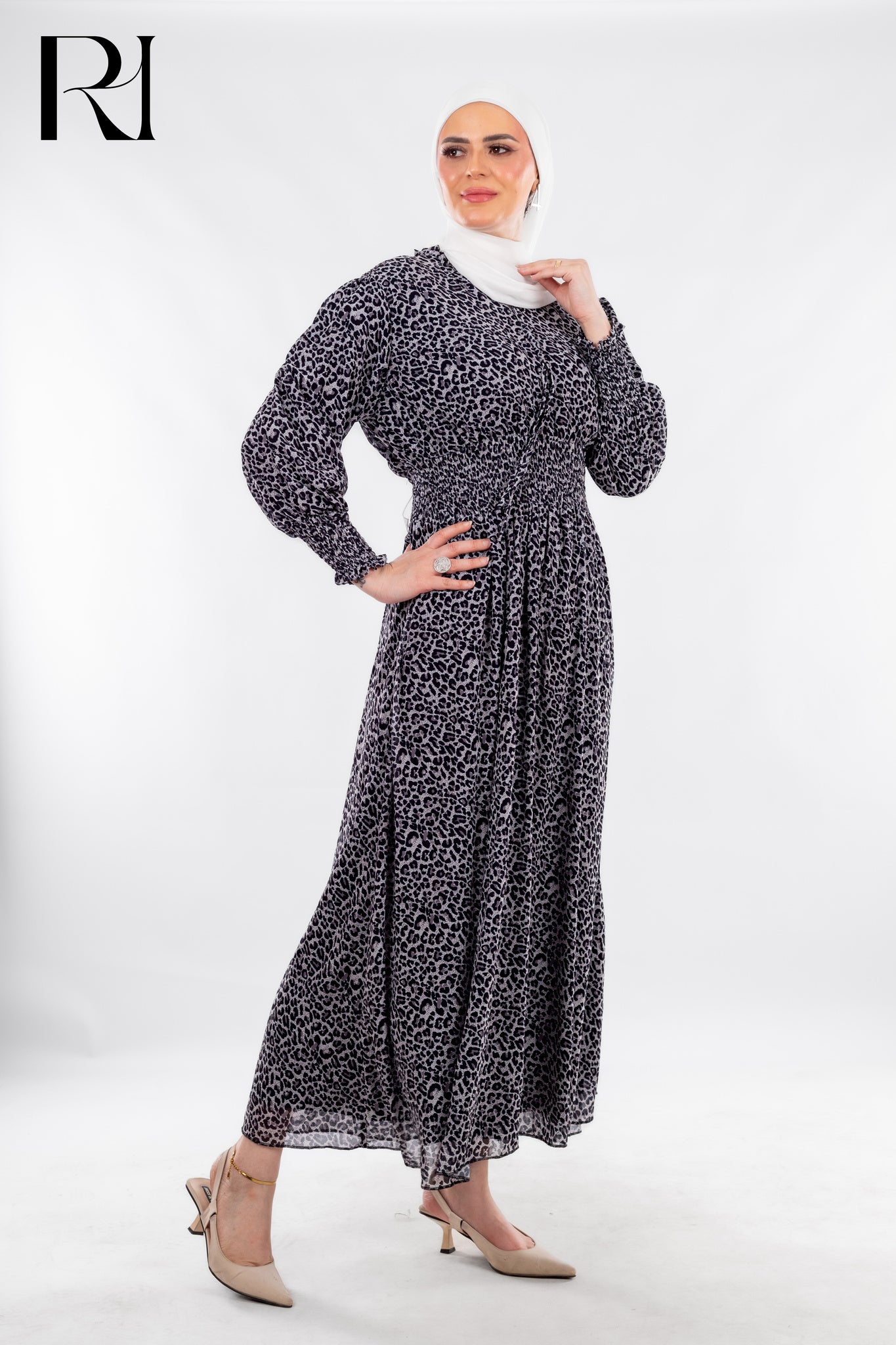 Leopard Print Maxi with Effortless Attitude - Ruehaya