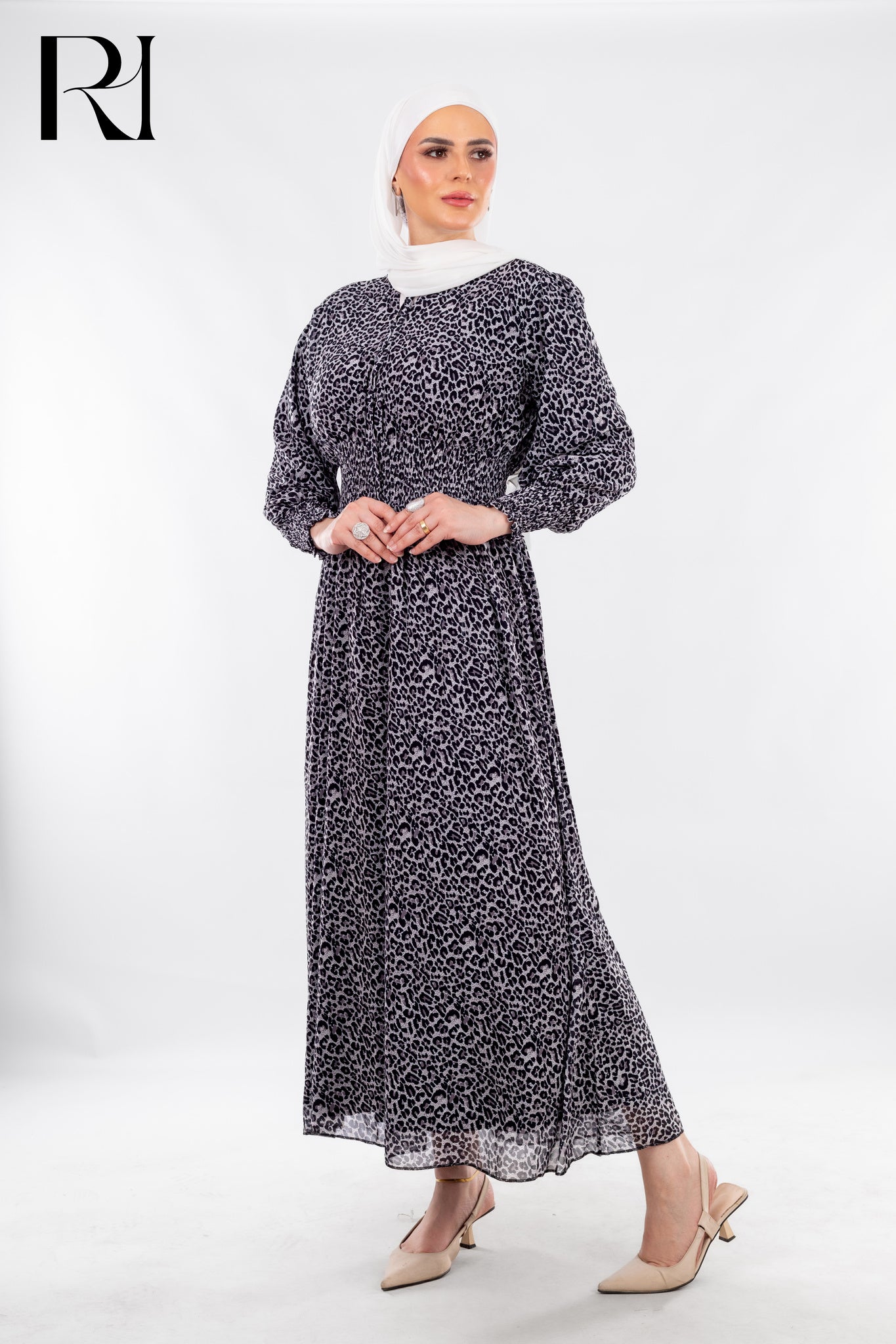 Leopard Print Maxi with Effortless Attitude - Ruehaya