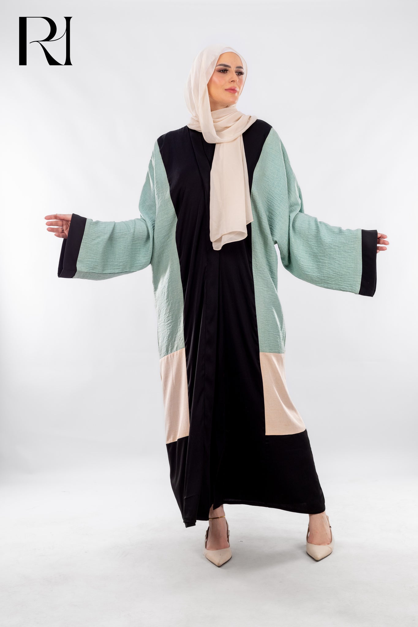 Mint Edge, Modern Lines in a Calm, Colorblocked Flow - Ruehaya