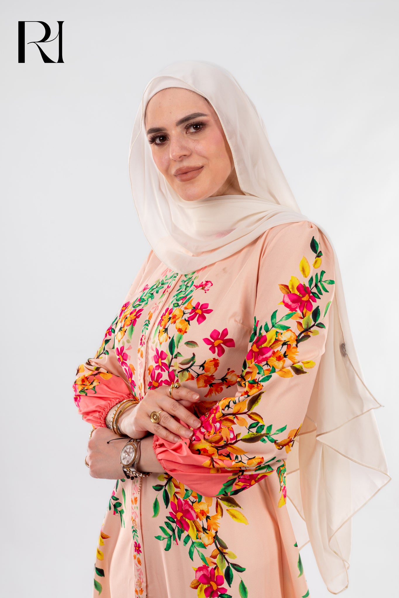 Noha Floral Print Maxi Dress with Long Sleeves and Front Button Fastening - Ruehaya