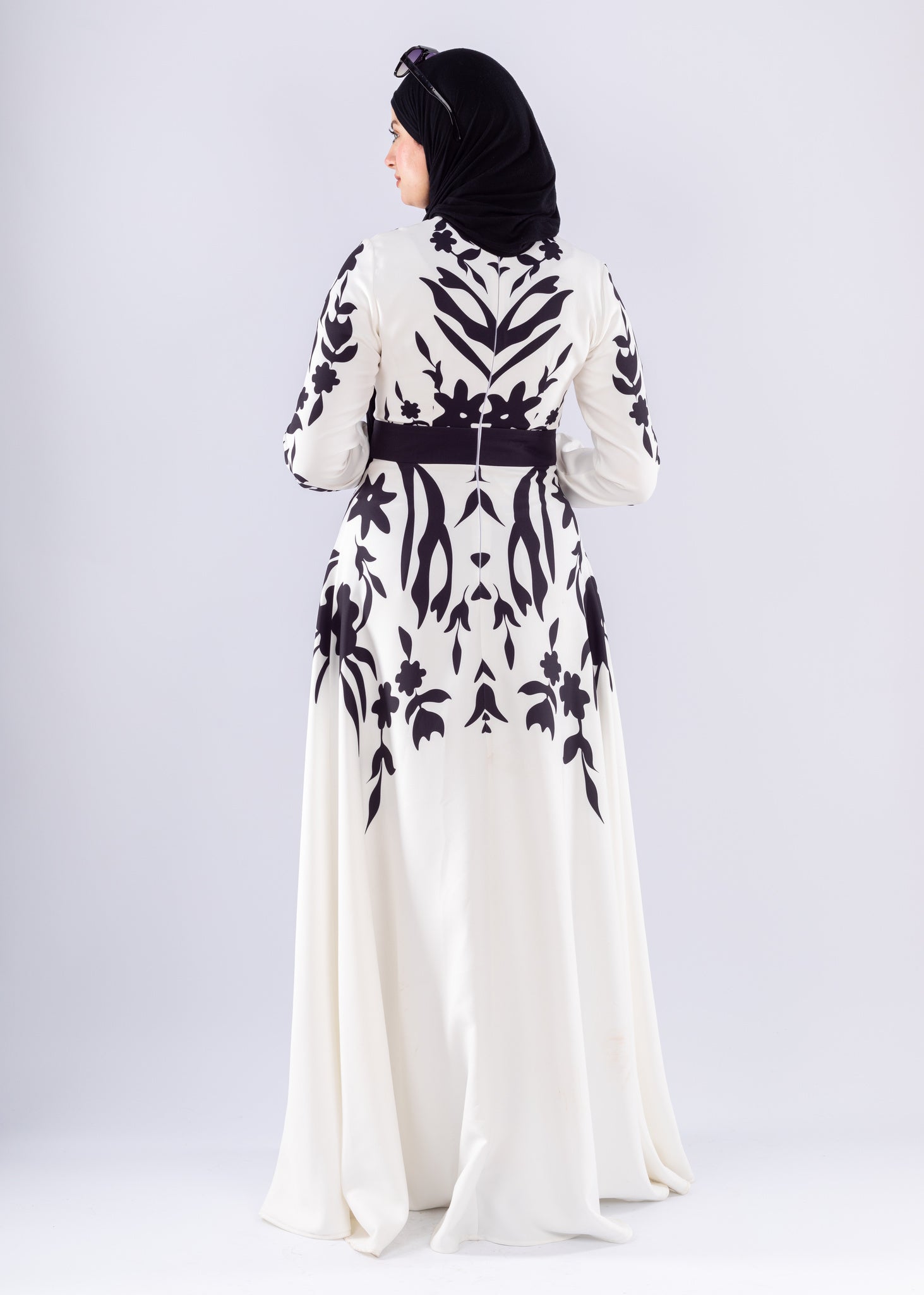 Samar Black & White Floral Modesty Dress - Ruehaya