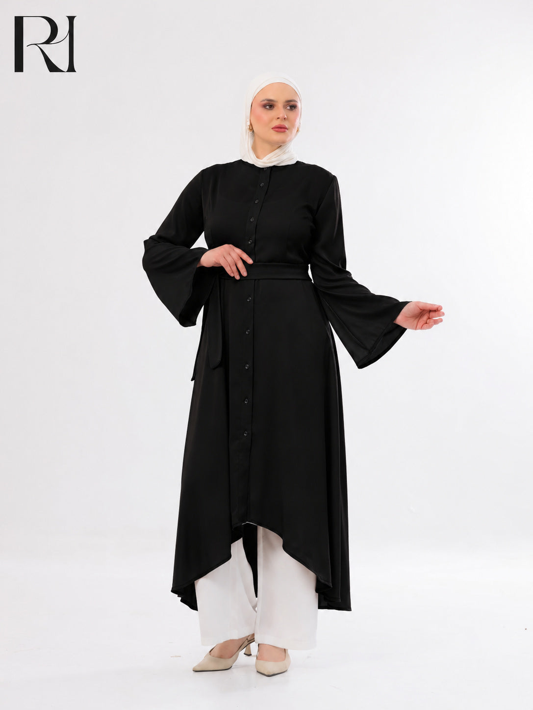Rahaf Soft Lightweight Silk Two-Piece Set – Black & White