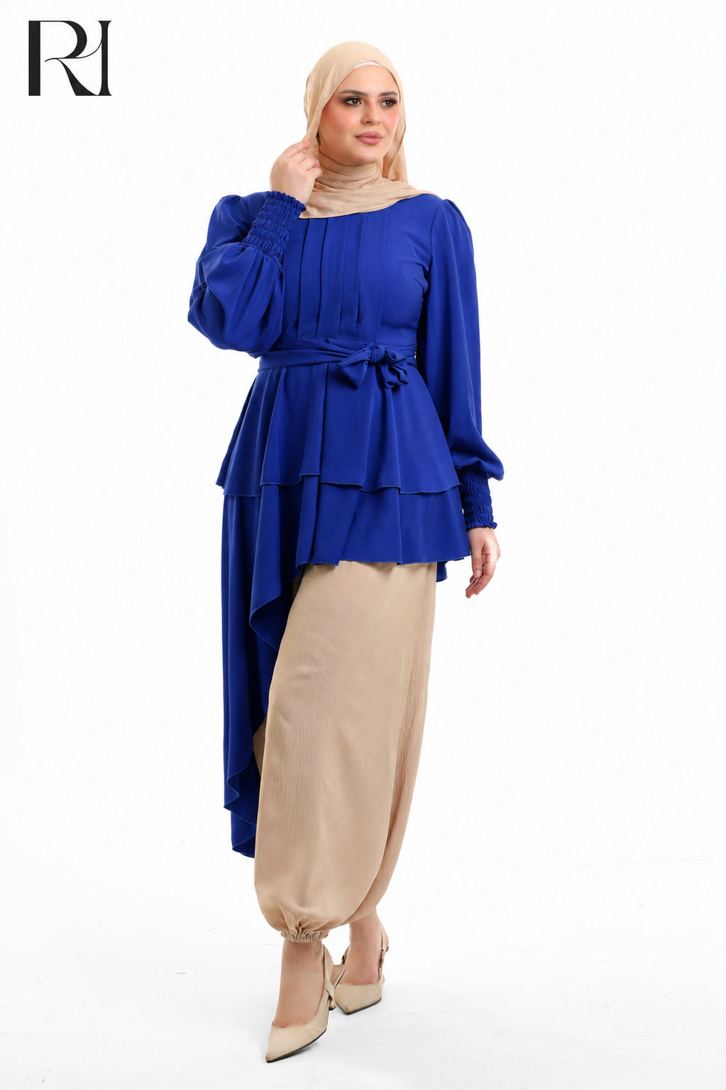 Alya Contrast Linen Silk Two Piece Set - Blue & Beige