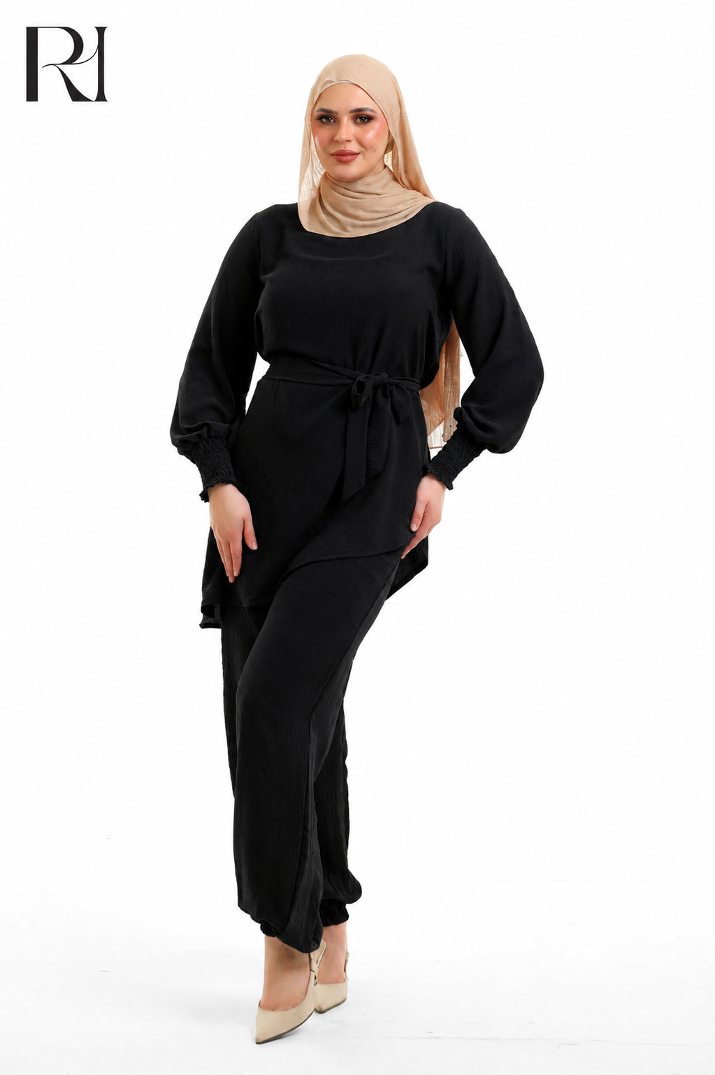 Amal Grace Linen Blend Two Piece Set - Black