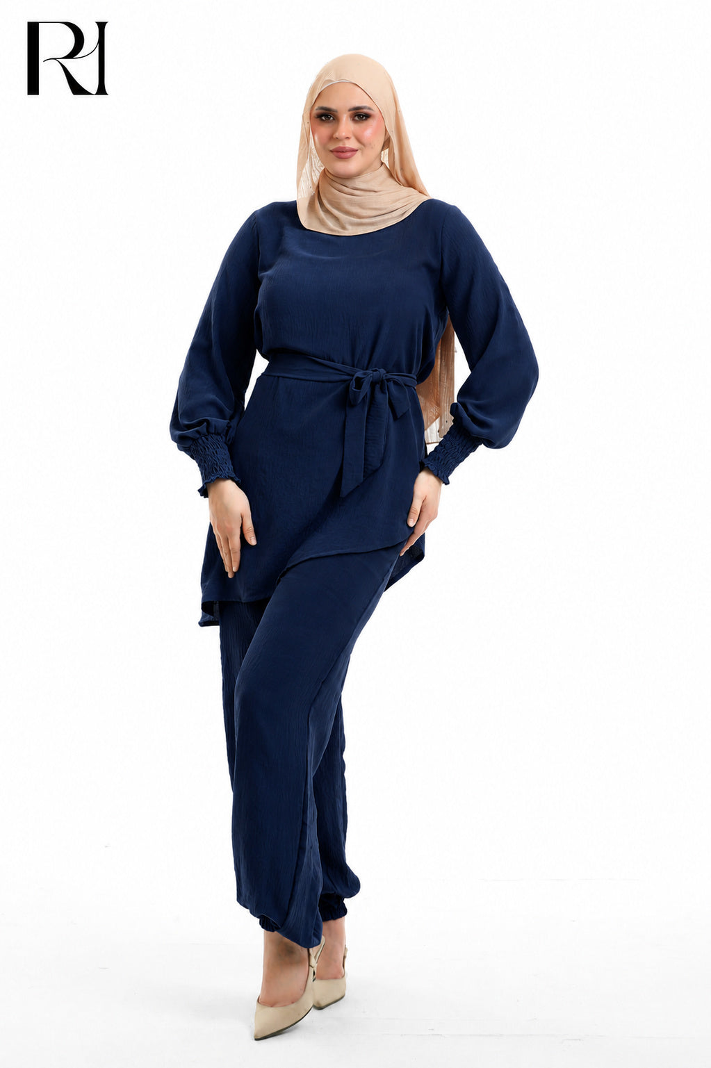 Amal Grace Linen Blend Two Piece Set - Navy