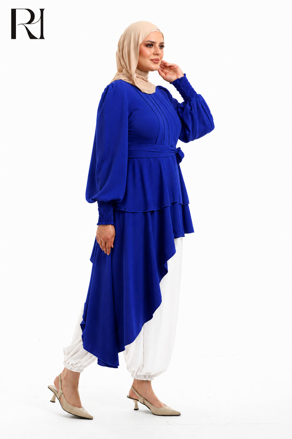 Alya Contrast Linen Silk Two Piece Set - Blue