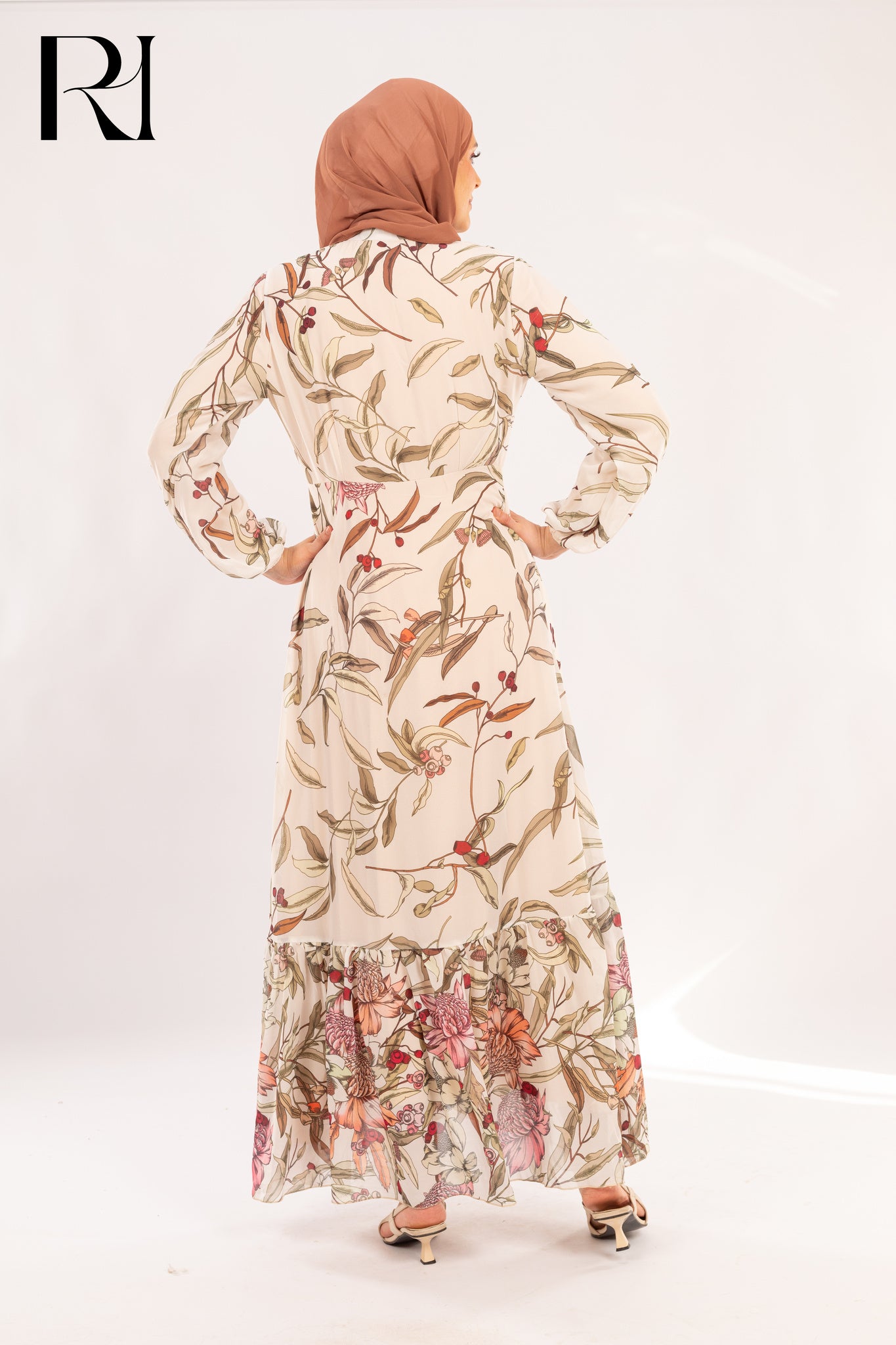 Zayna Autumnal Grove Print Maxi Dress - Ruehaya