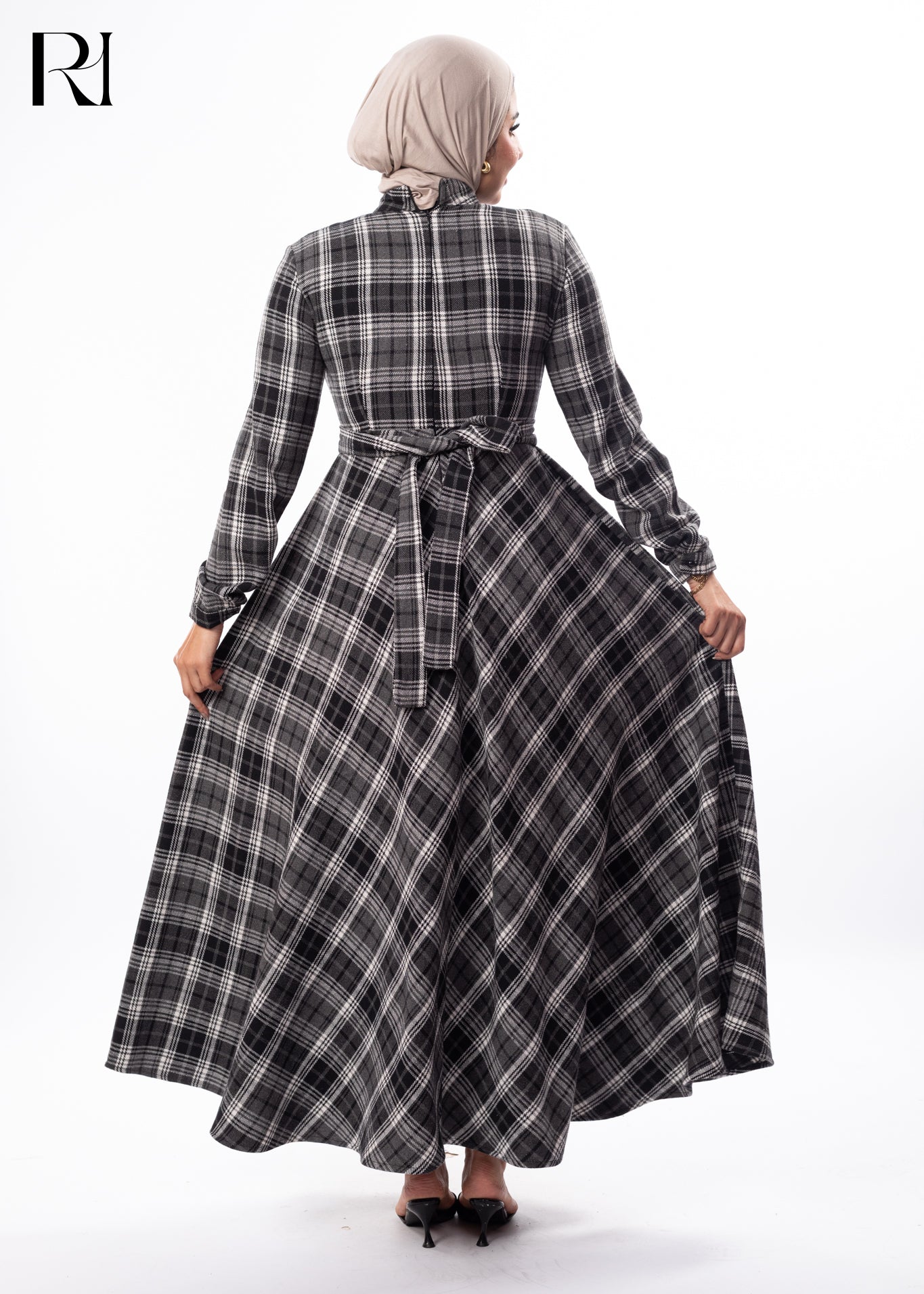 Timeless Plaid Grace Modest Checked Maxi Dress