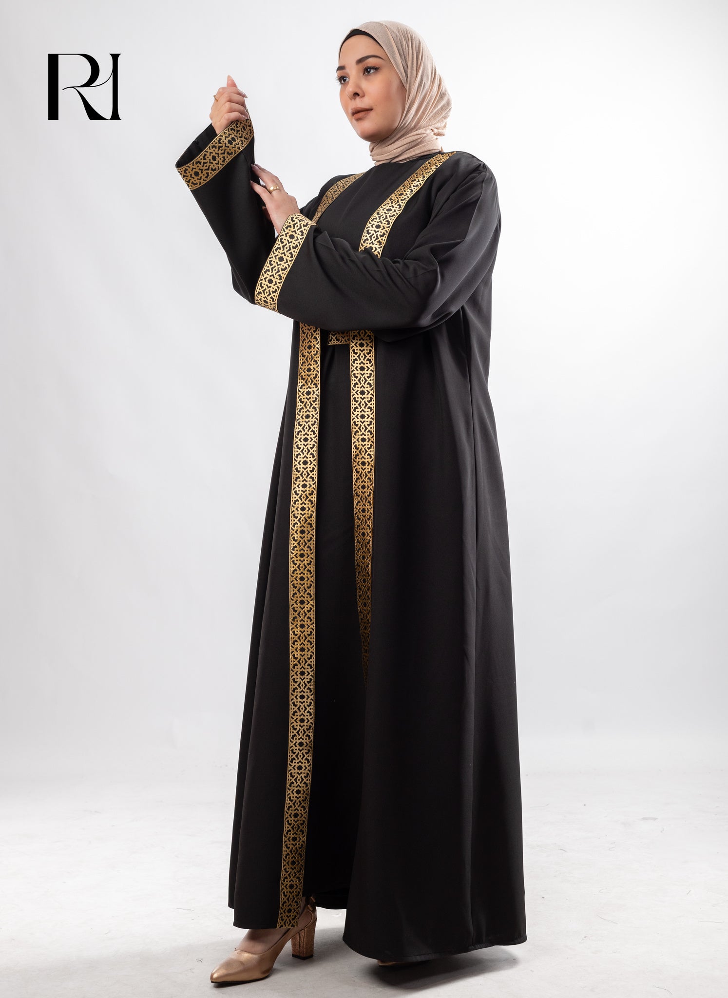 Amira Heritage Soft Crepe Abaya Set – Black
