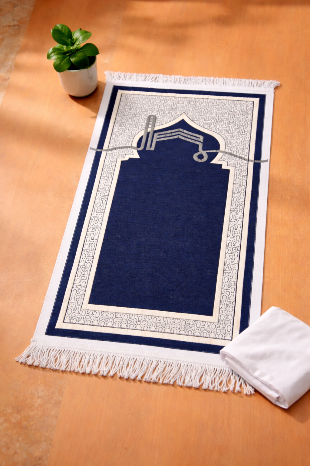 Deep Sapphire Minimal Mihrab Prayer Mat