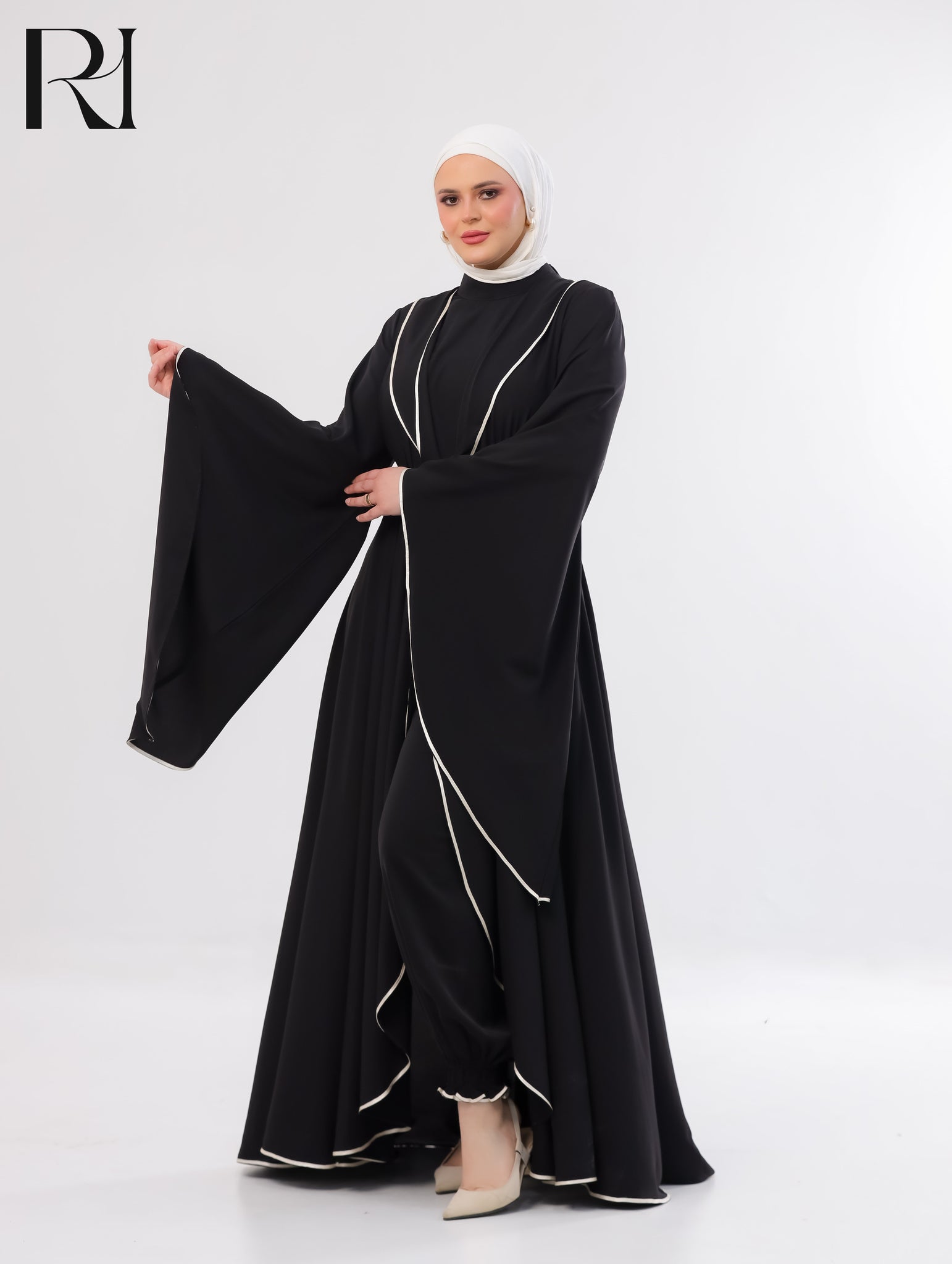 Aseel Grace Lightweight Silk Abaya Set – Black