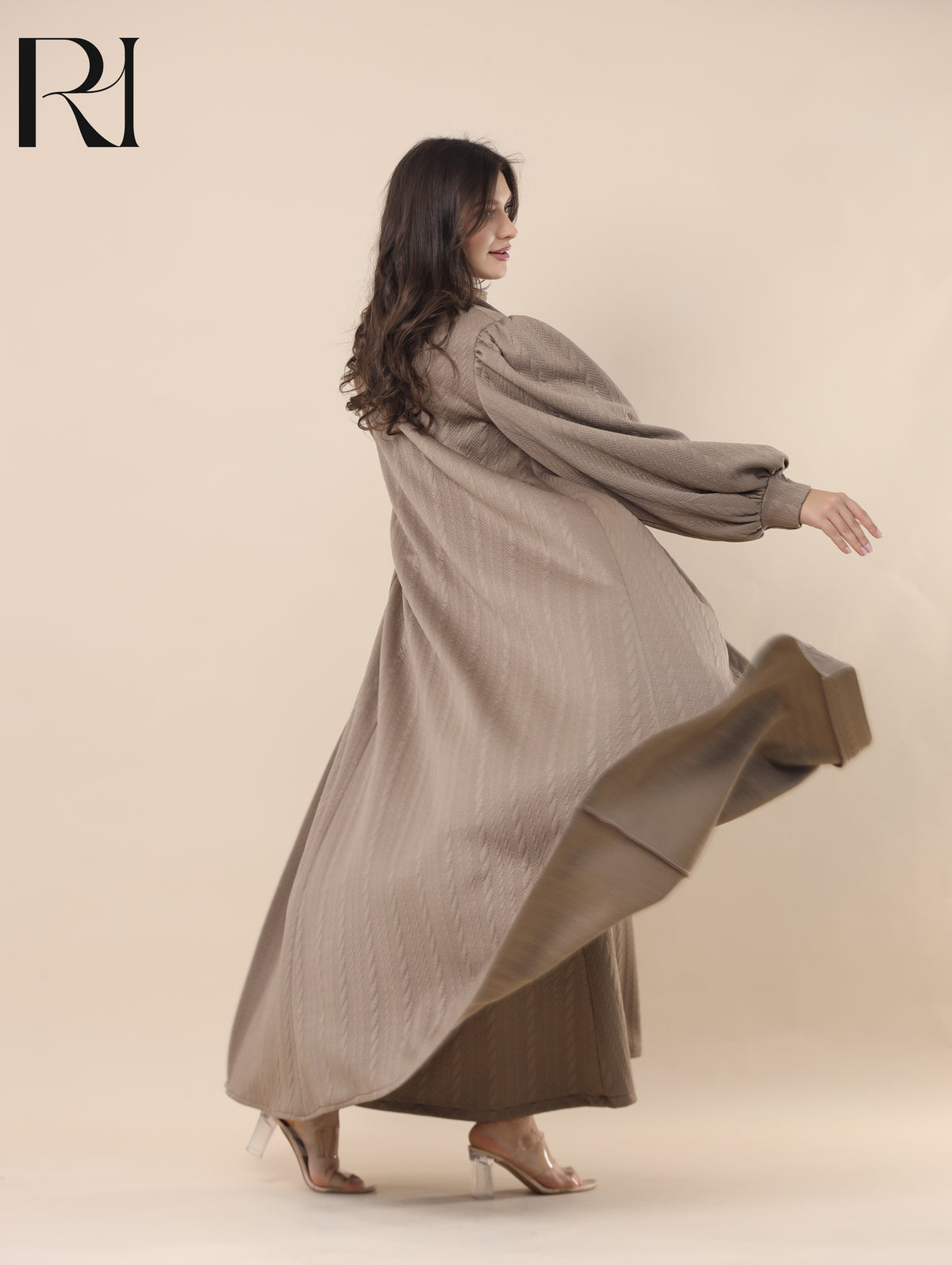 DINA SCULPTED TEXTURE TWO PIECE SET - TAUPE
