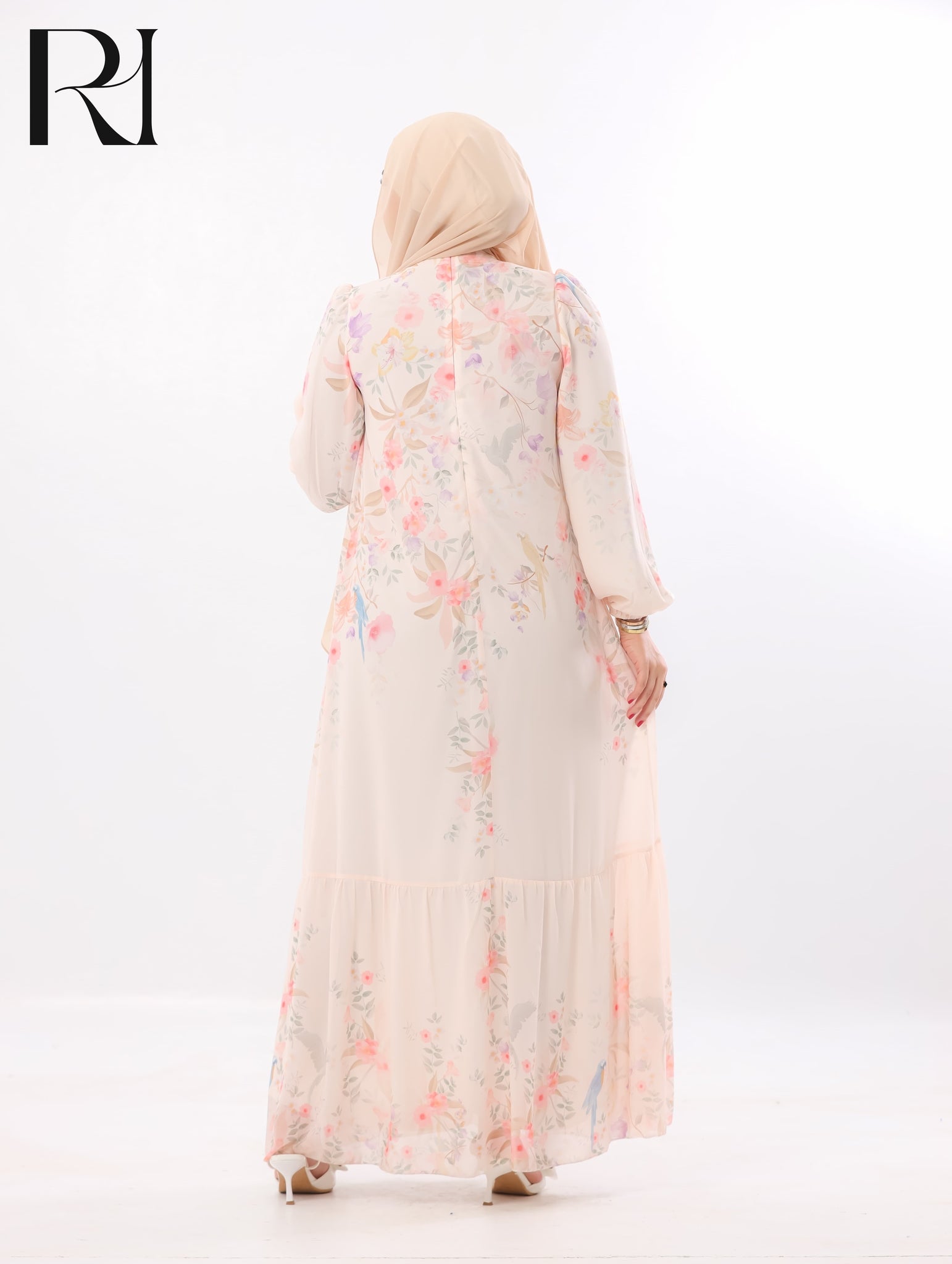 Leen Blossom Chiffon Maxi Dress – Peach Floral