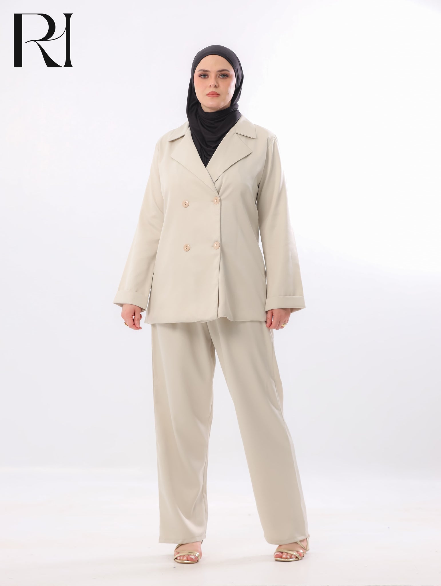 Lana Tailored Two Piece Set – Soft Beige