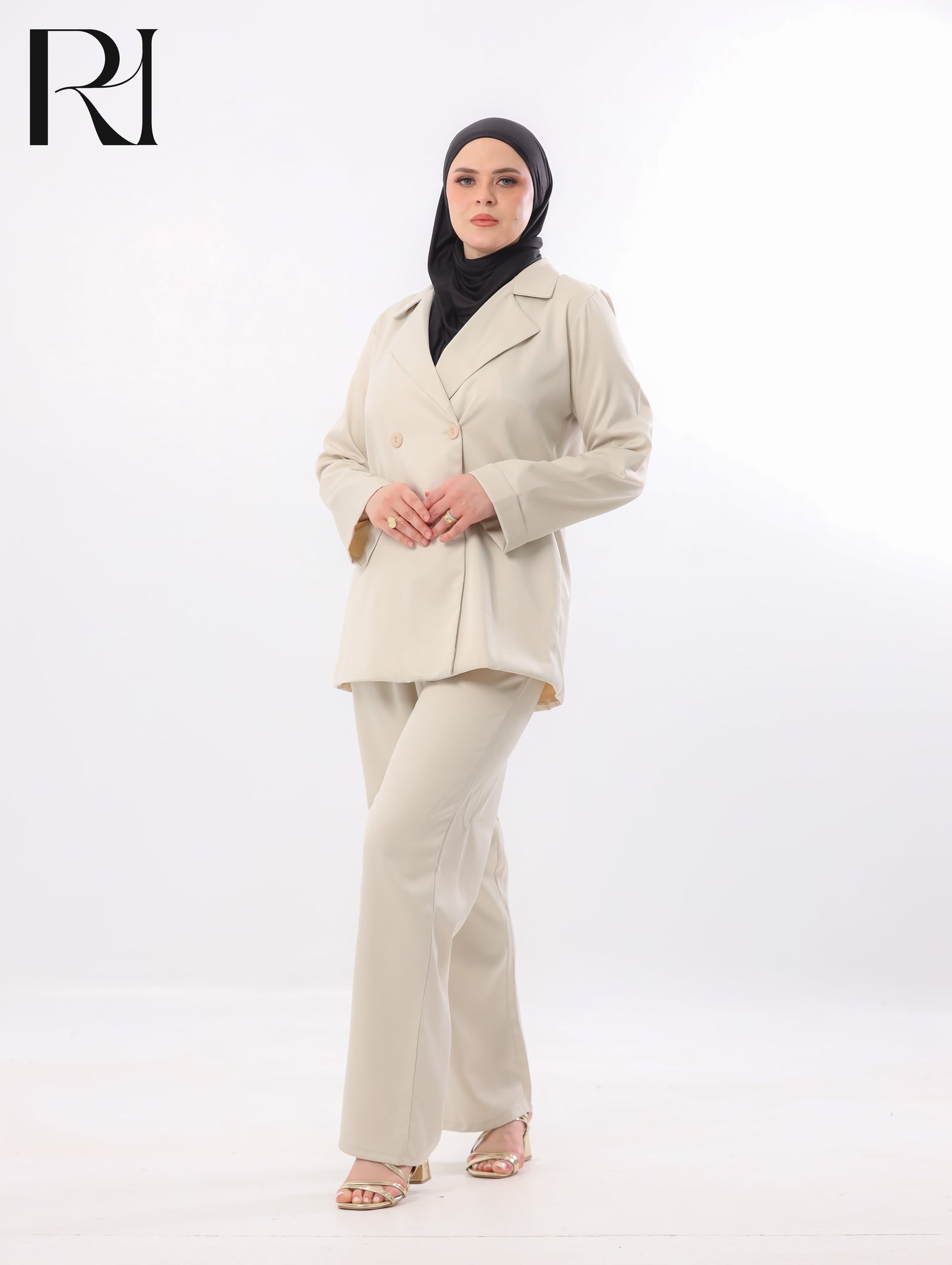 Lana Tailored Two Piece Set – Soft Beige
