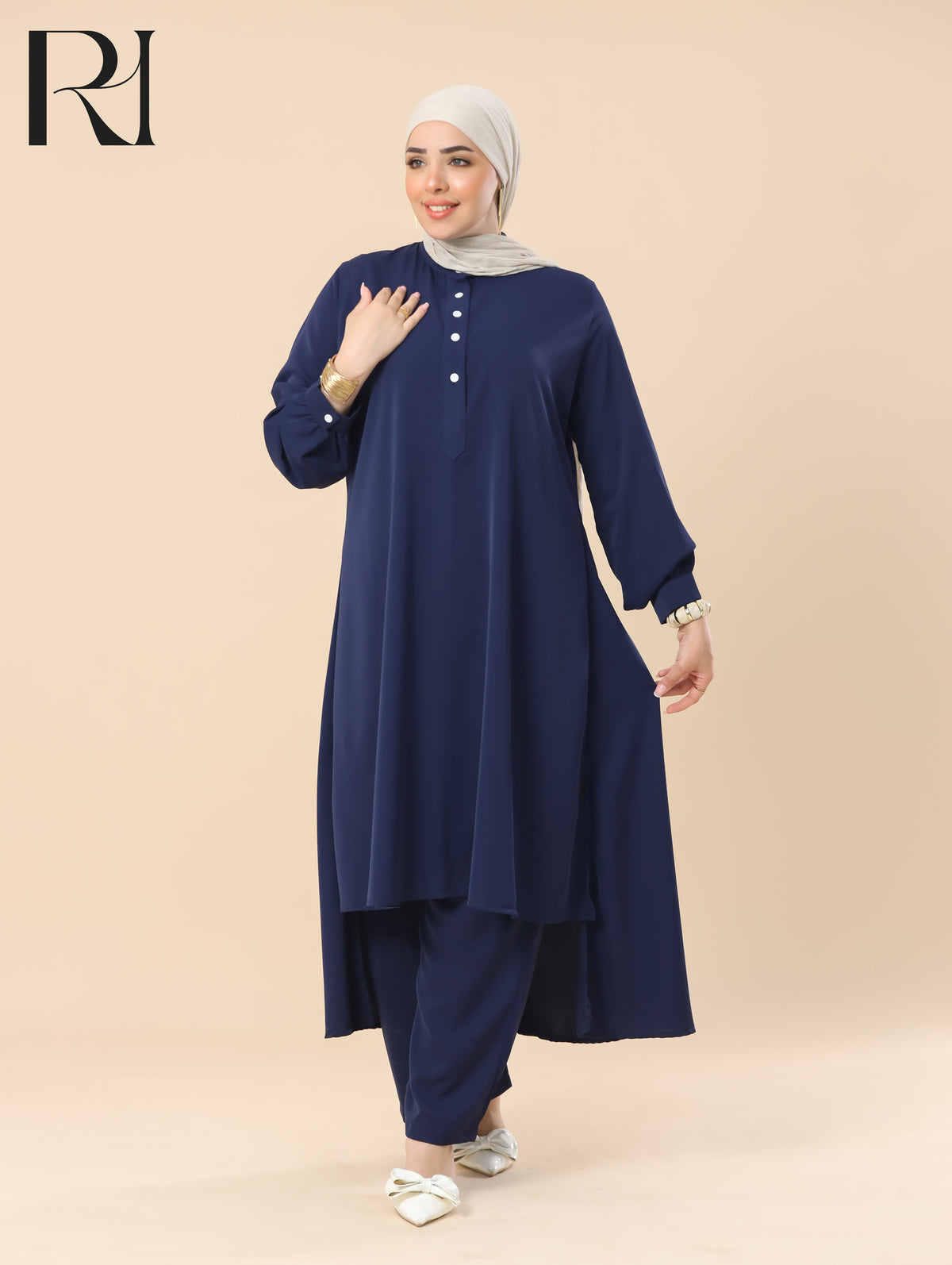  modest two-piece set 