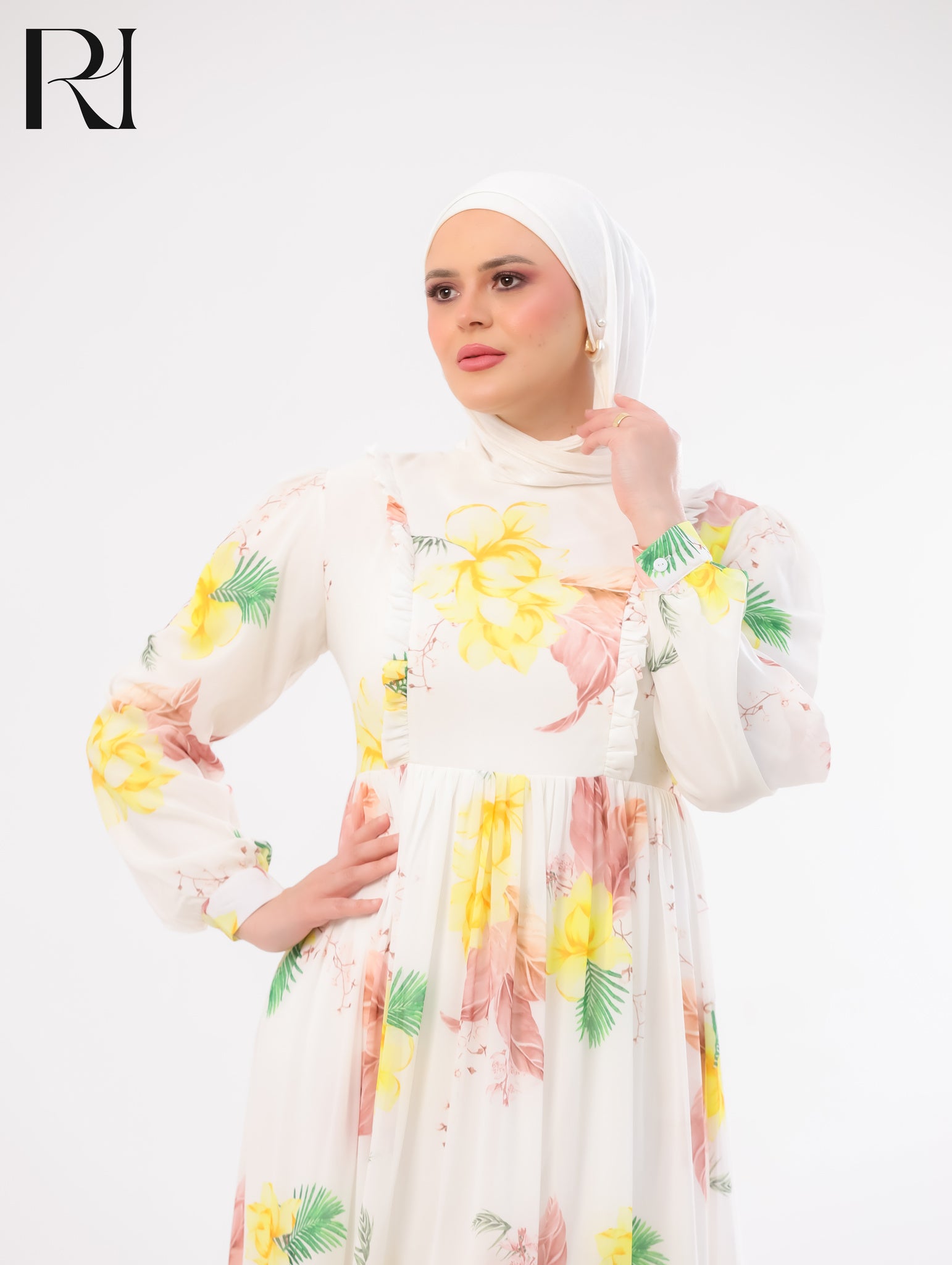 Haneen Floral Chiffon Maxi Dress – Ivory