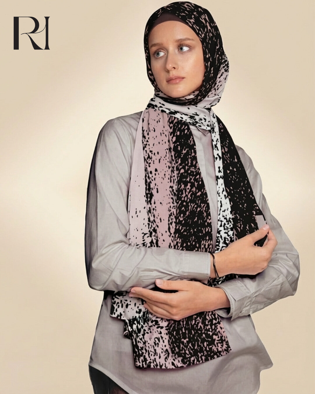 Black & Pink Textured Chiffon Hijab for Modern Elegance - Ruehaya