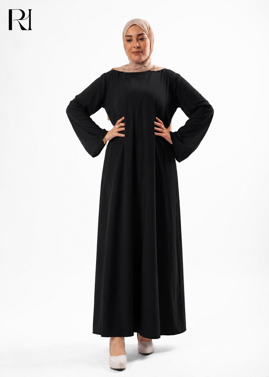 Mariam Lightweight Silky Maxi Dress – Black