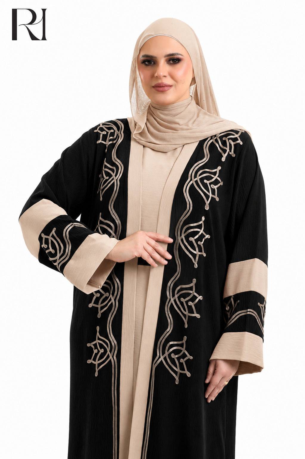 Samira Embroidered Crepe Abaya Set - Black