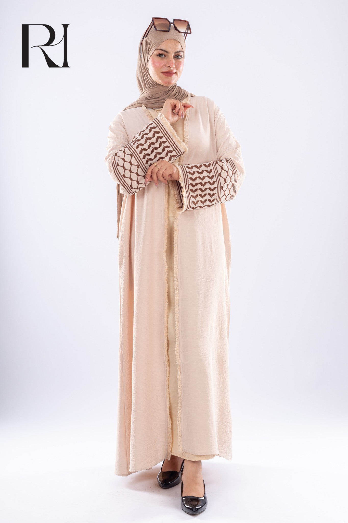 Elegant Beige Keffiyeh Inspired Abaya Modest Fashion - Ruehaya