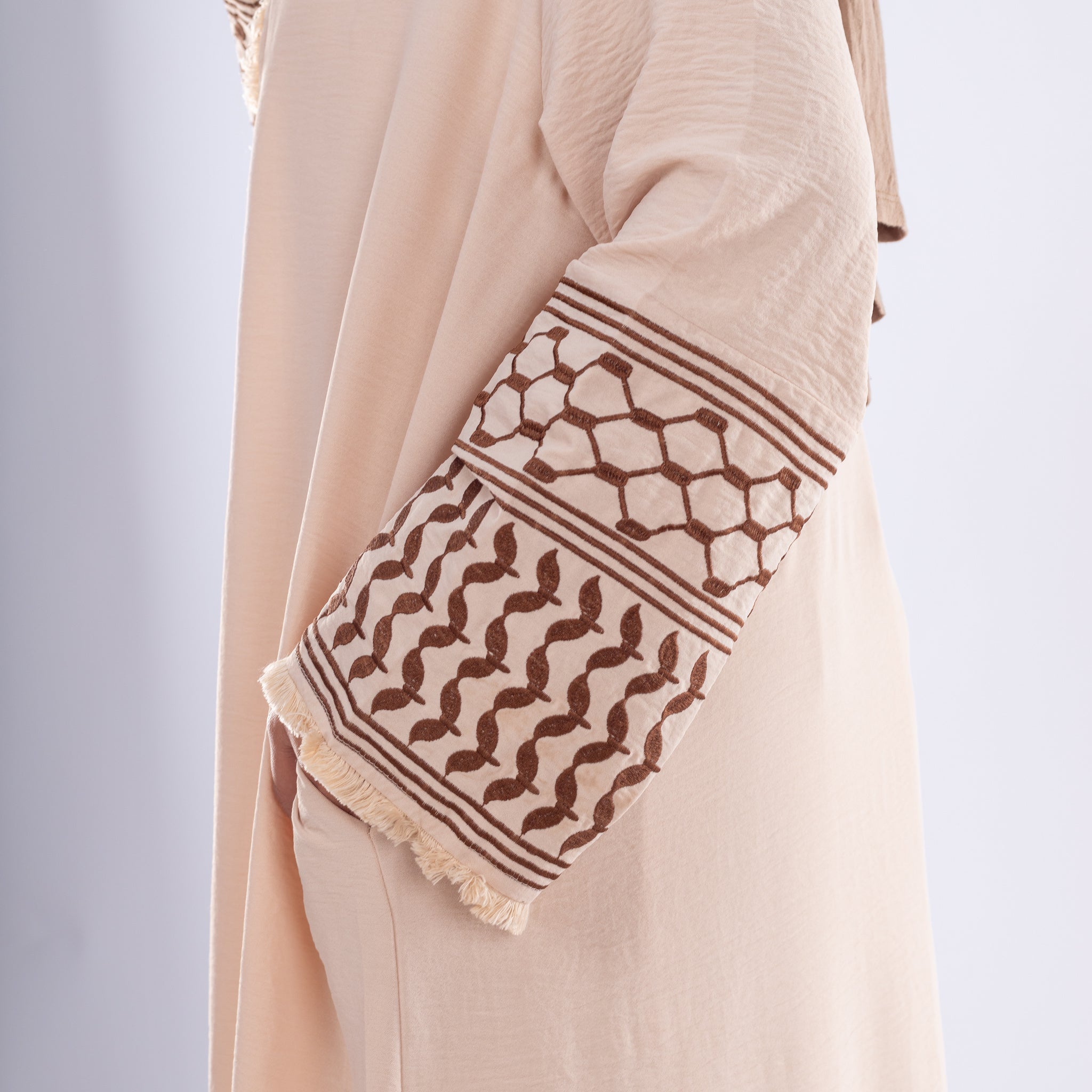 Elegant Beige Keffiyeh Inspired Abaya Modest Fashion - Ruehaya
