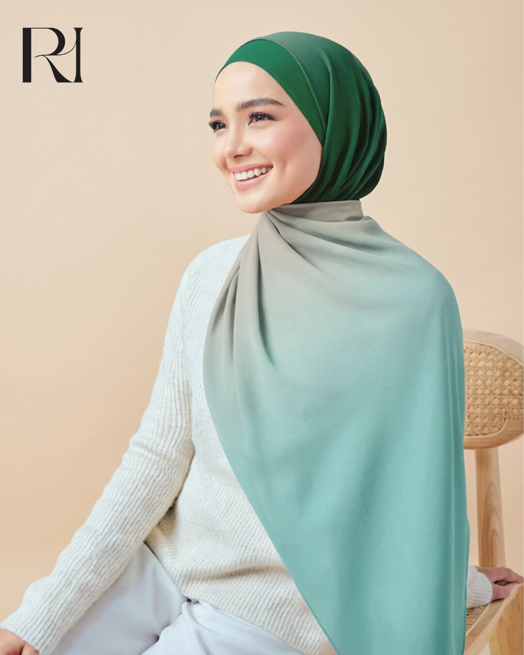 Elegant Green Chiffon Hijab by Ruehaya - Ruehaya