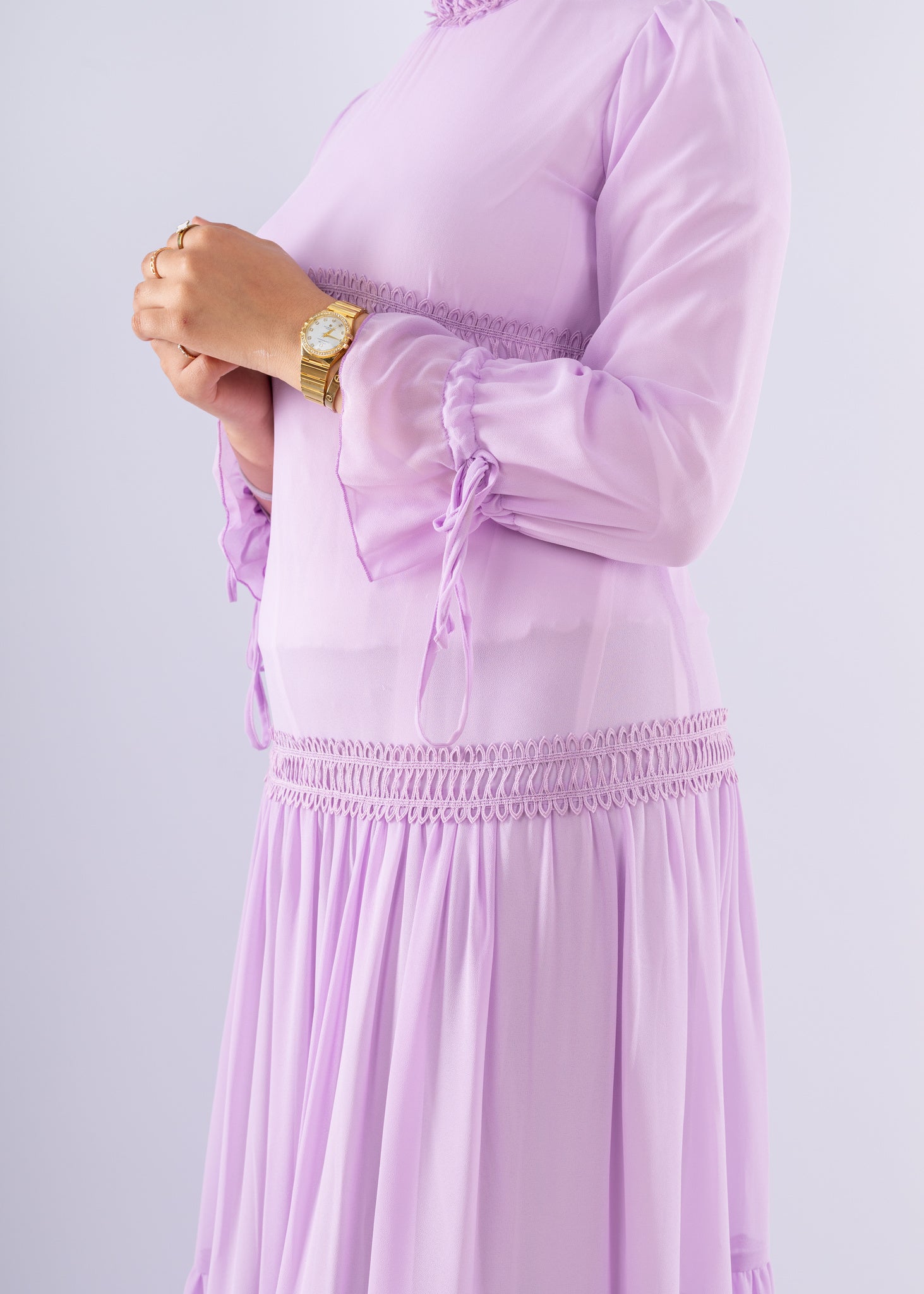 Flowing Mauve Maxi Dress with Lace Cuffs - Ruehaya